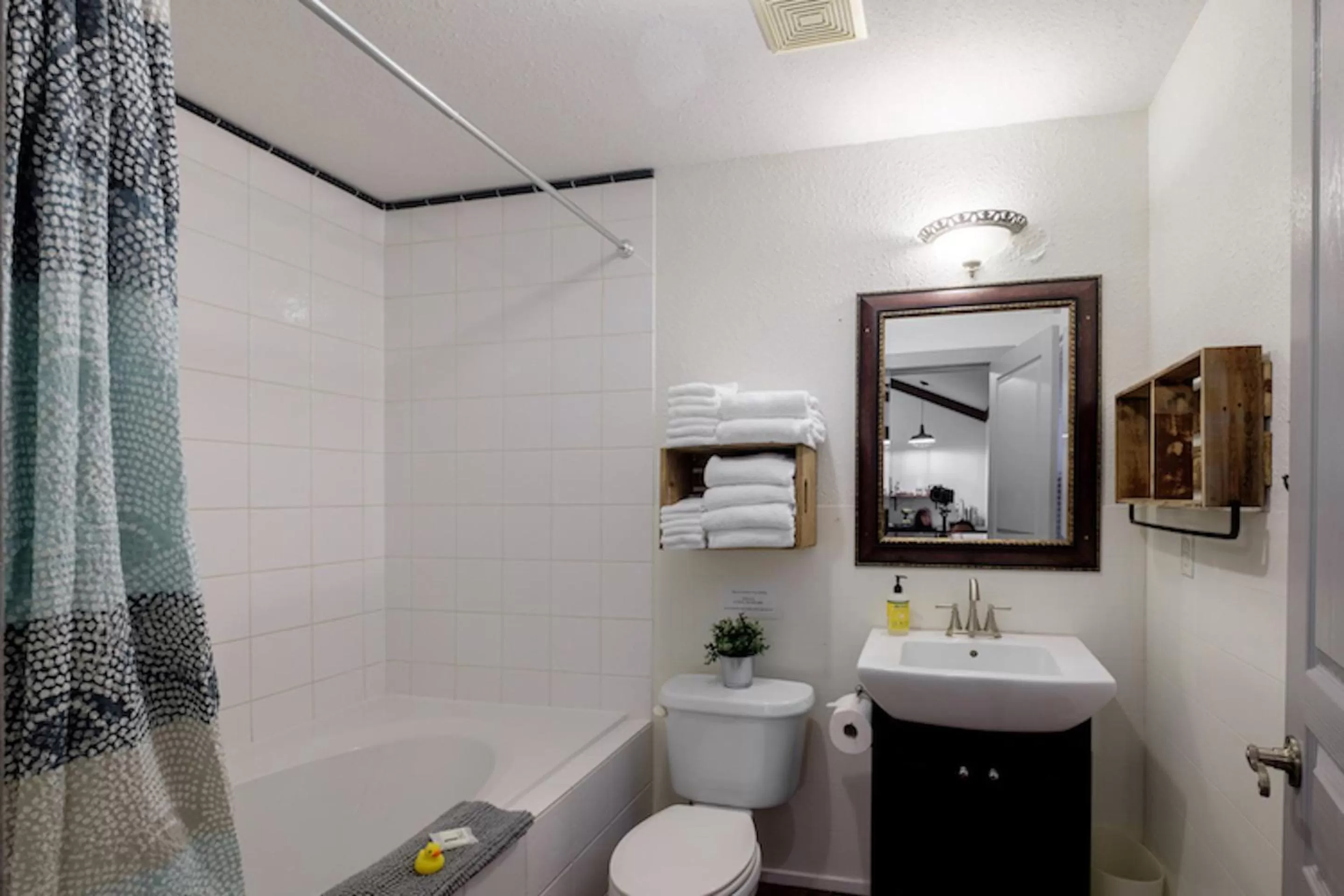 Bathroom in Bramblebank Cottages