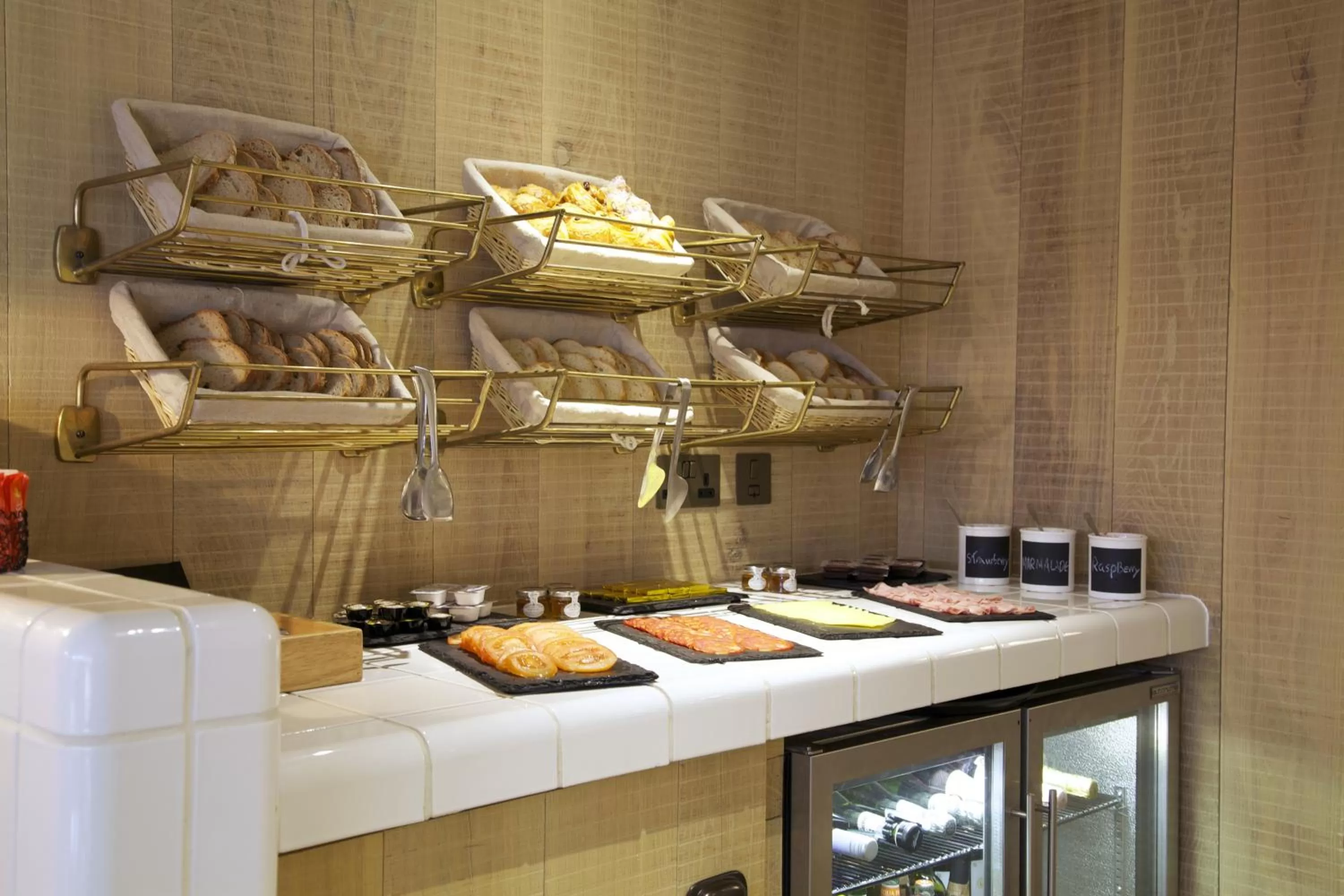 Restaurant/places to eat in The Z Hotel Soho