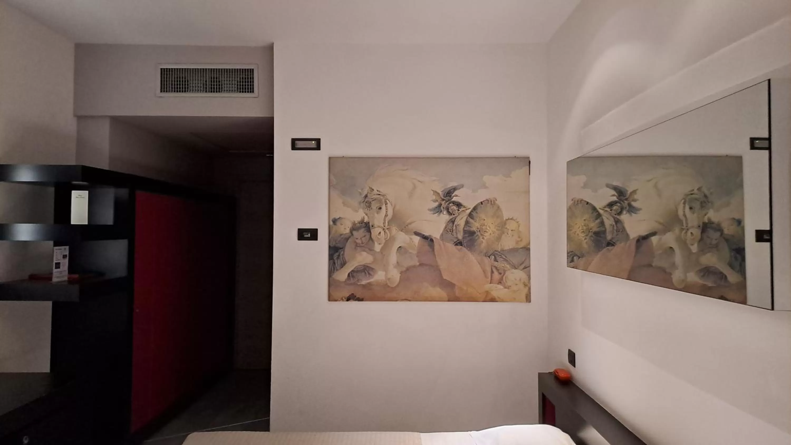 Decorative detail in Blue Shades Hotel