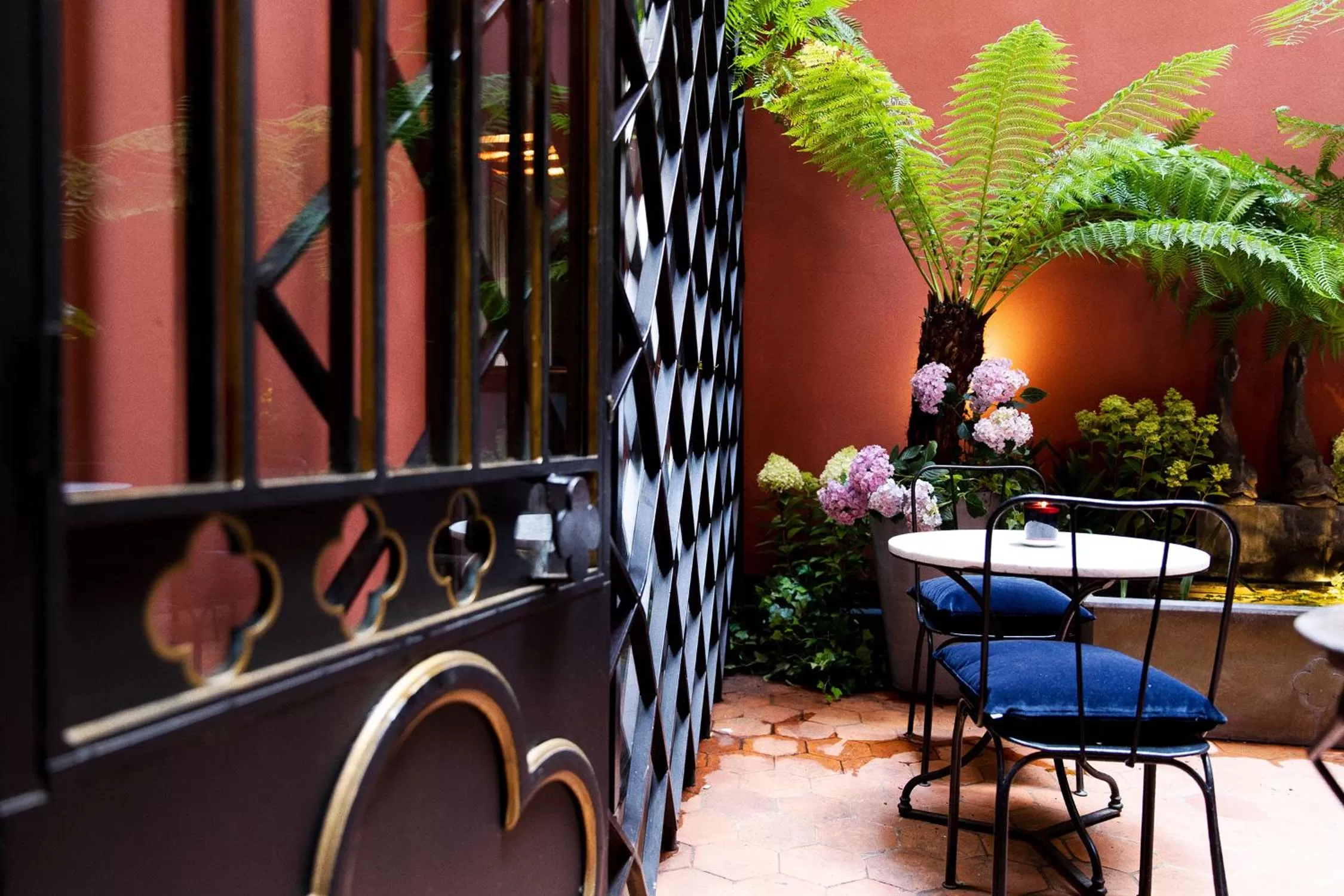 Garden in Hôtel Bourg Tibourg - Paris Marais