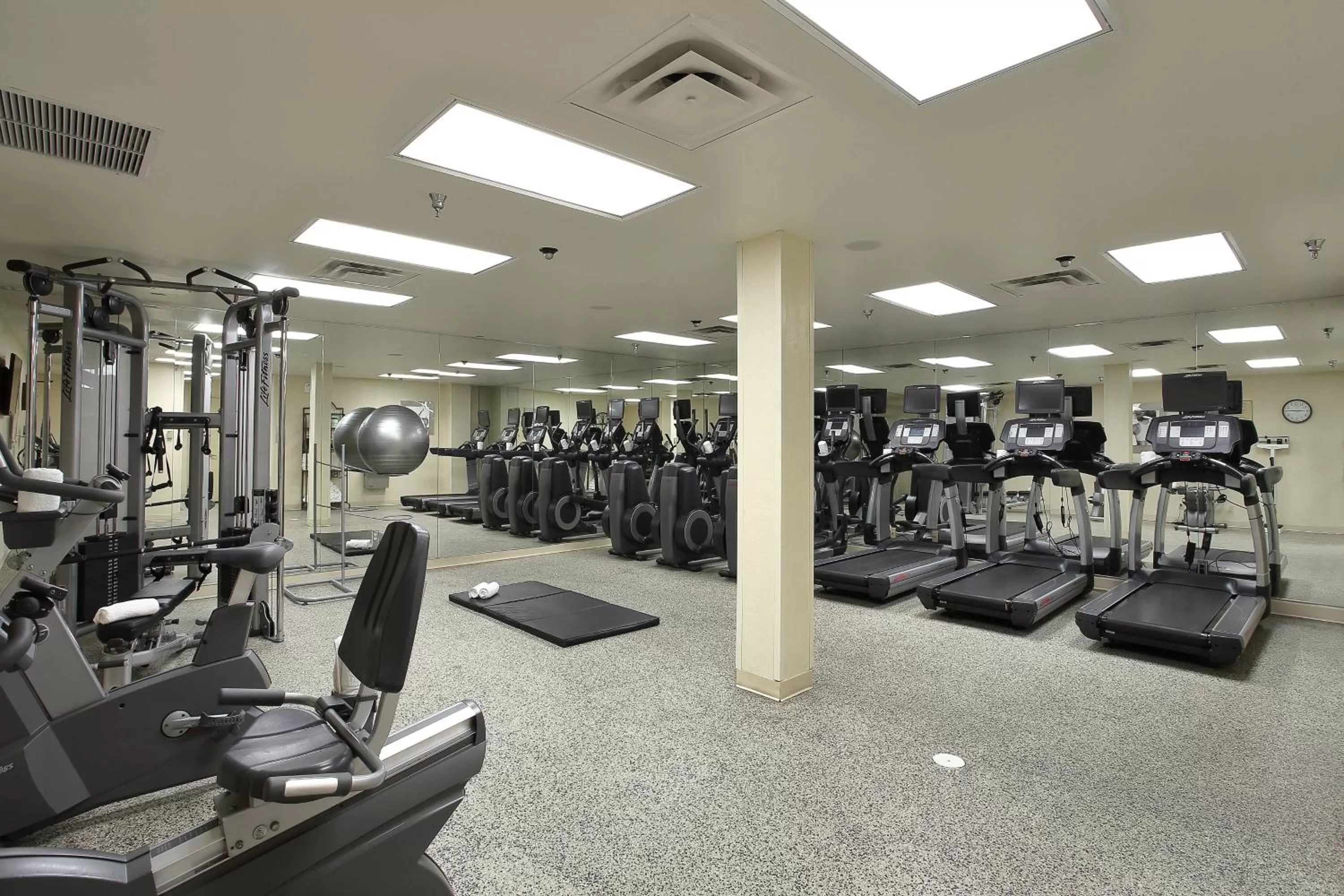 Fitness centre/facilities in Marriott El Paso