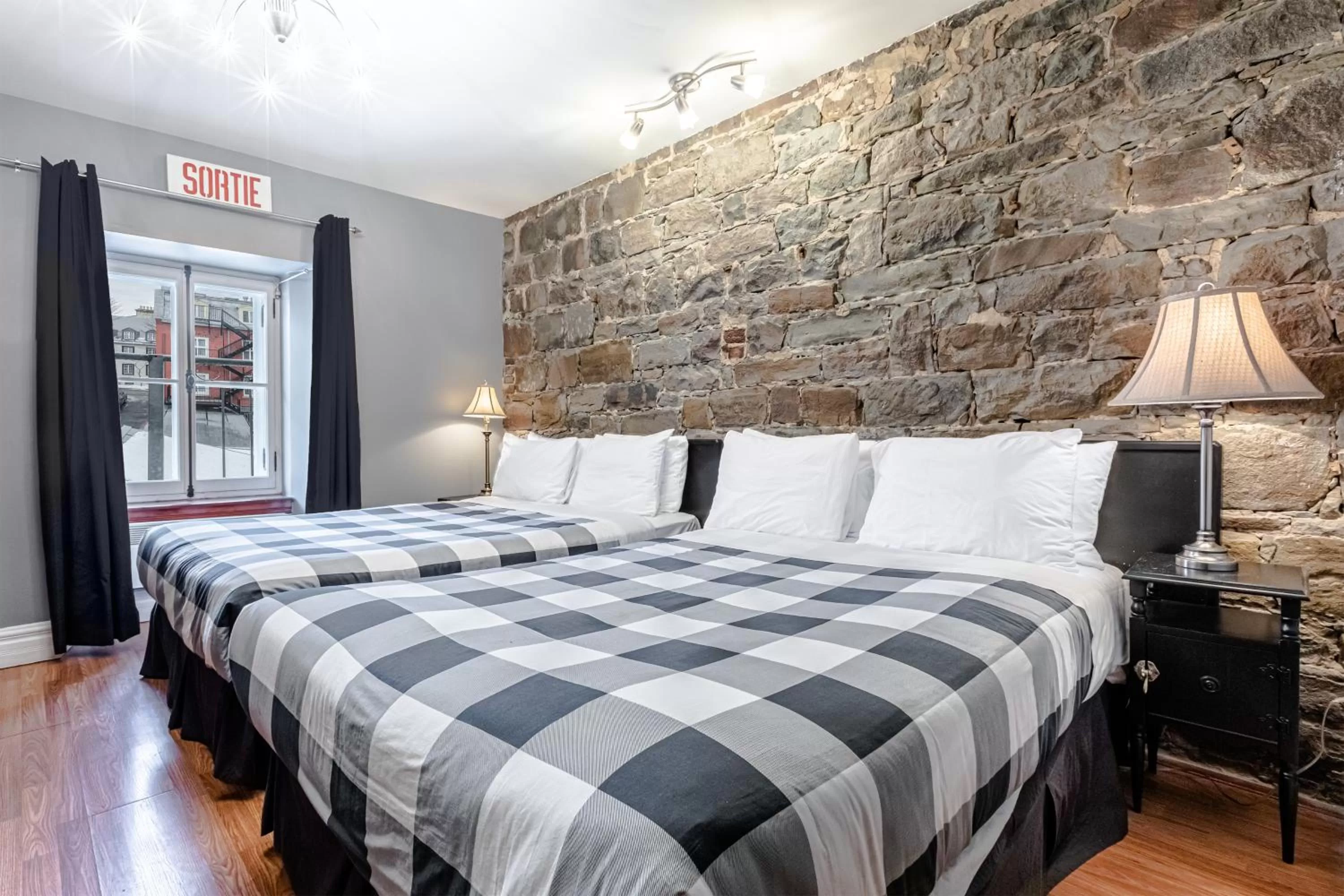 Bed in Hotel Maison du Général