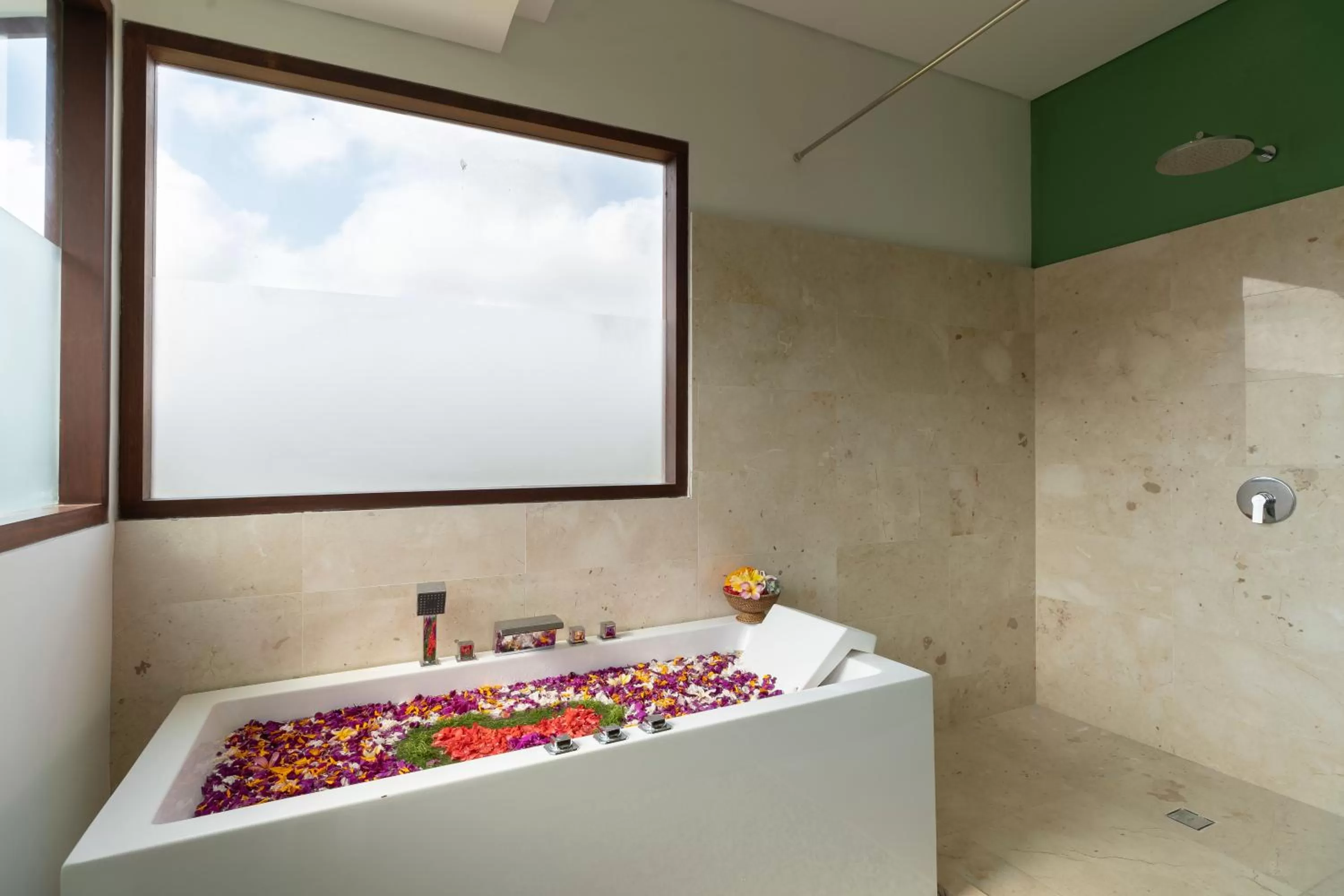 Massage in Athaya Ubud