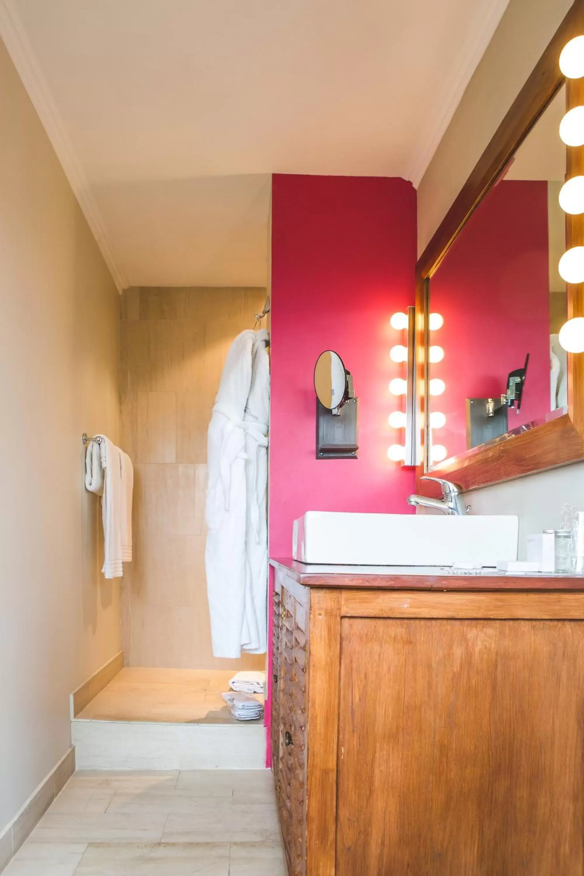 Junior Suite (2 Adults) in Ermitage De Corton - Teritoria Junior Suite (2 Adults) in Ermitage De Corton - Teritoria