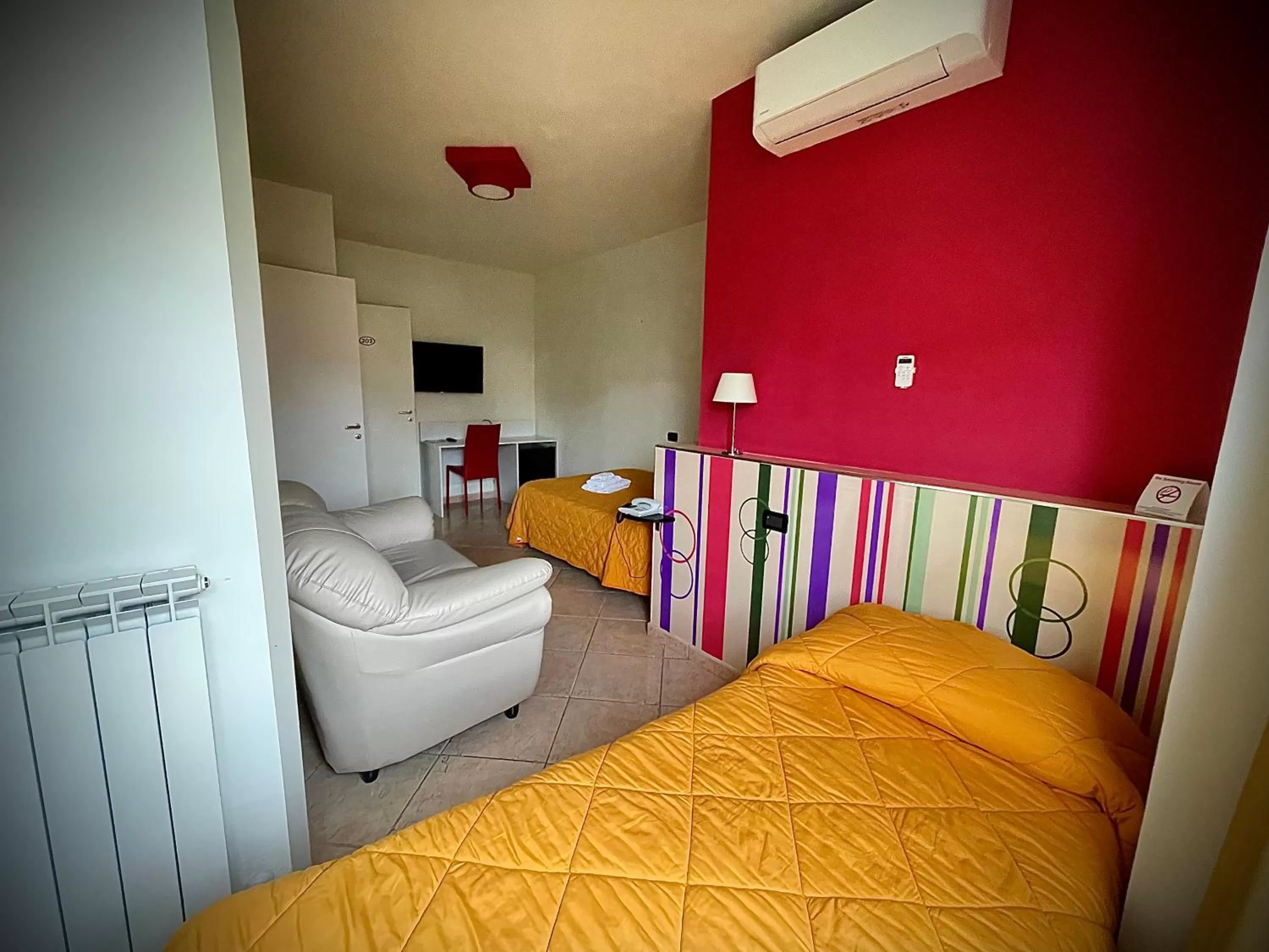 Photo of the whole room, Bed in Hotel Le Ceramiche