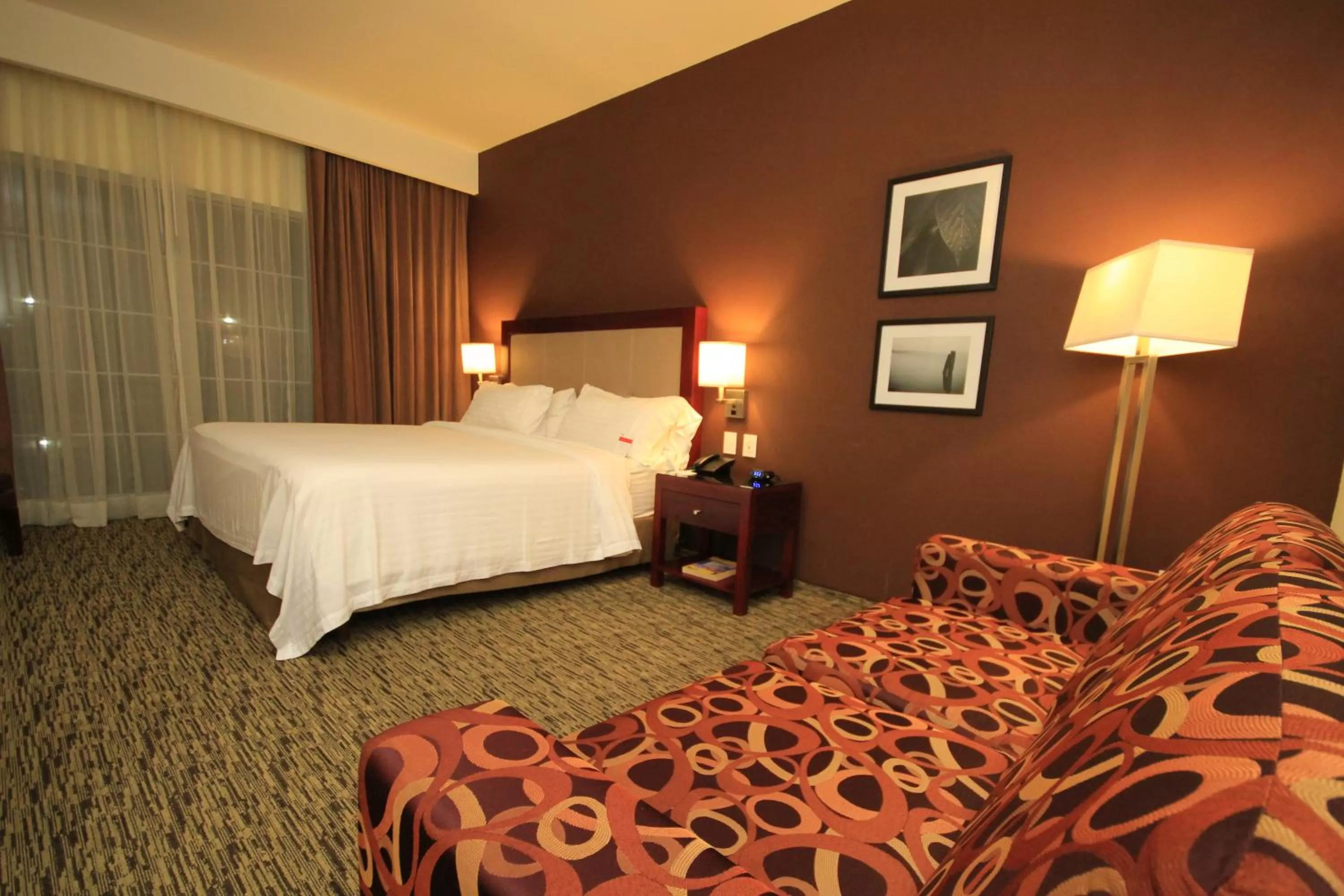 Bed in Holiday Inn Leon by IHG