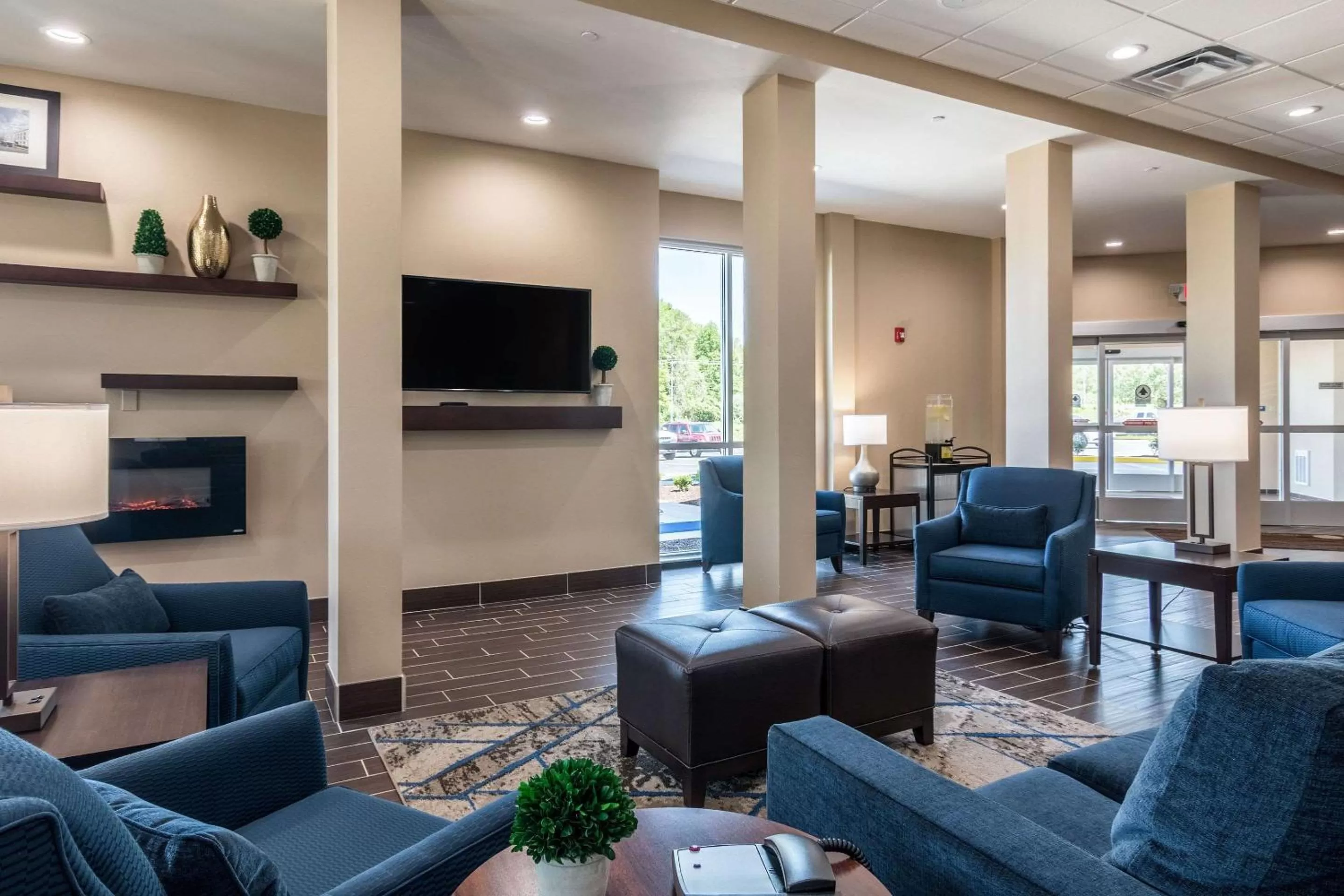 Lobby or reception in Comfort Inn Edwardsville - St Louis