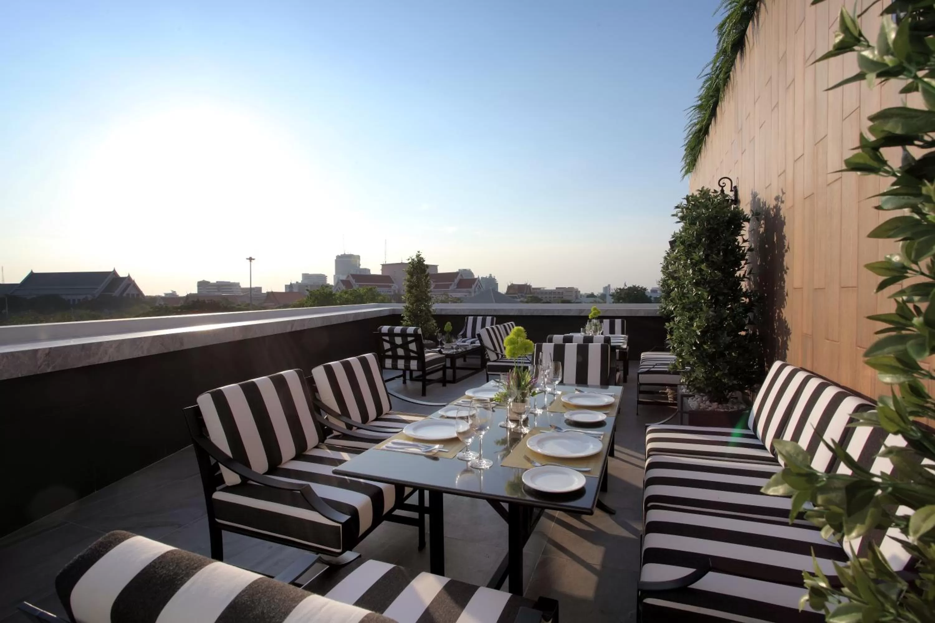 Villa De Khaosan by Chillax