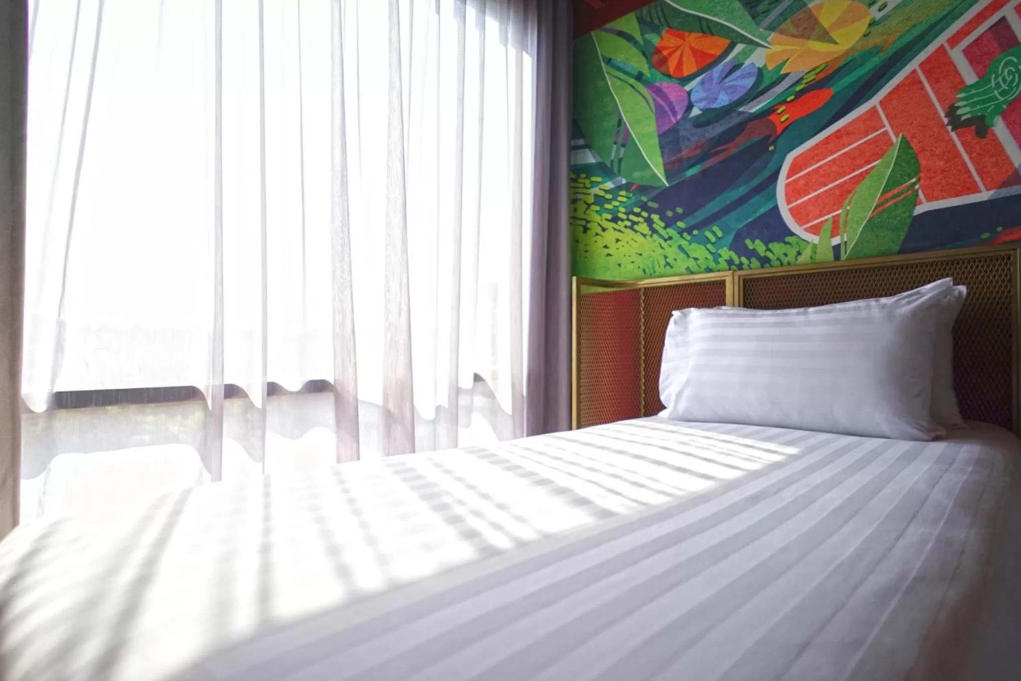 Bed in 4 Monkeys Hotel