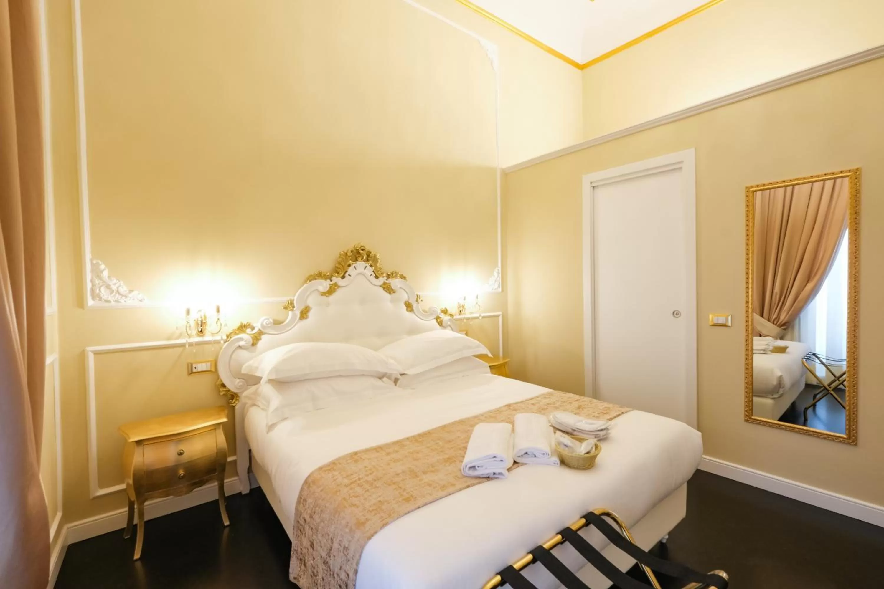 Bedroom, Bed in B&B Kingsman