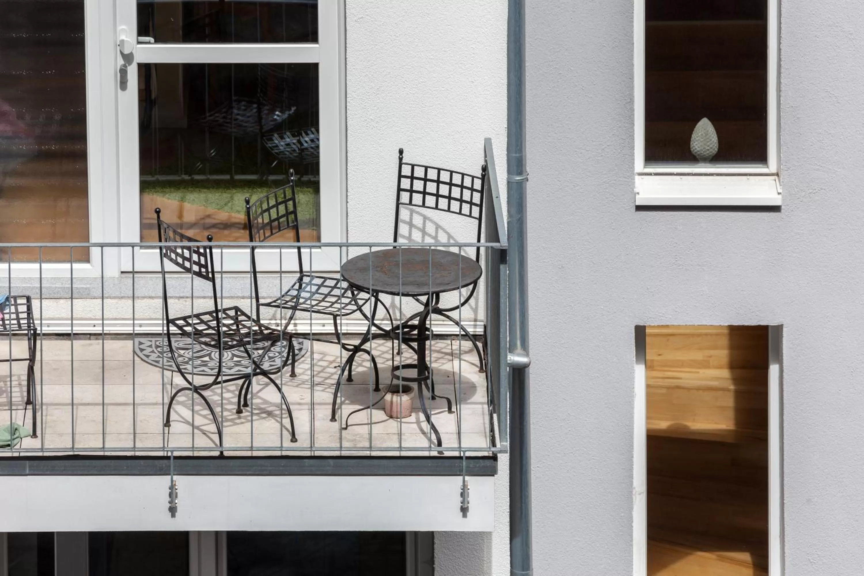 Facade/entrance in GL Suites