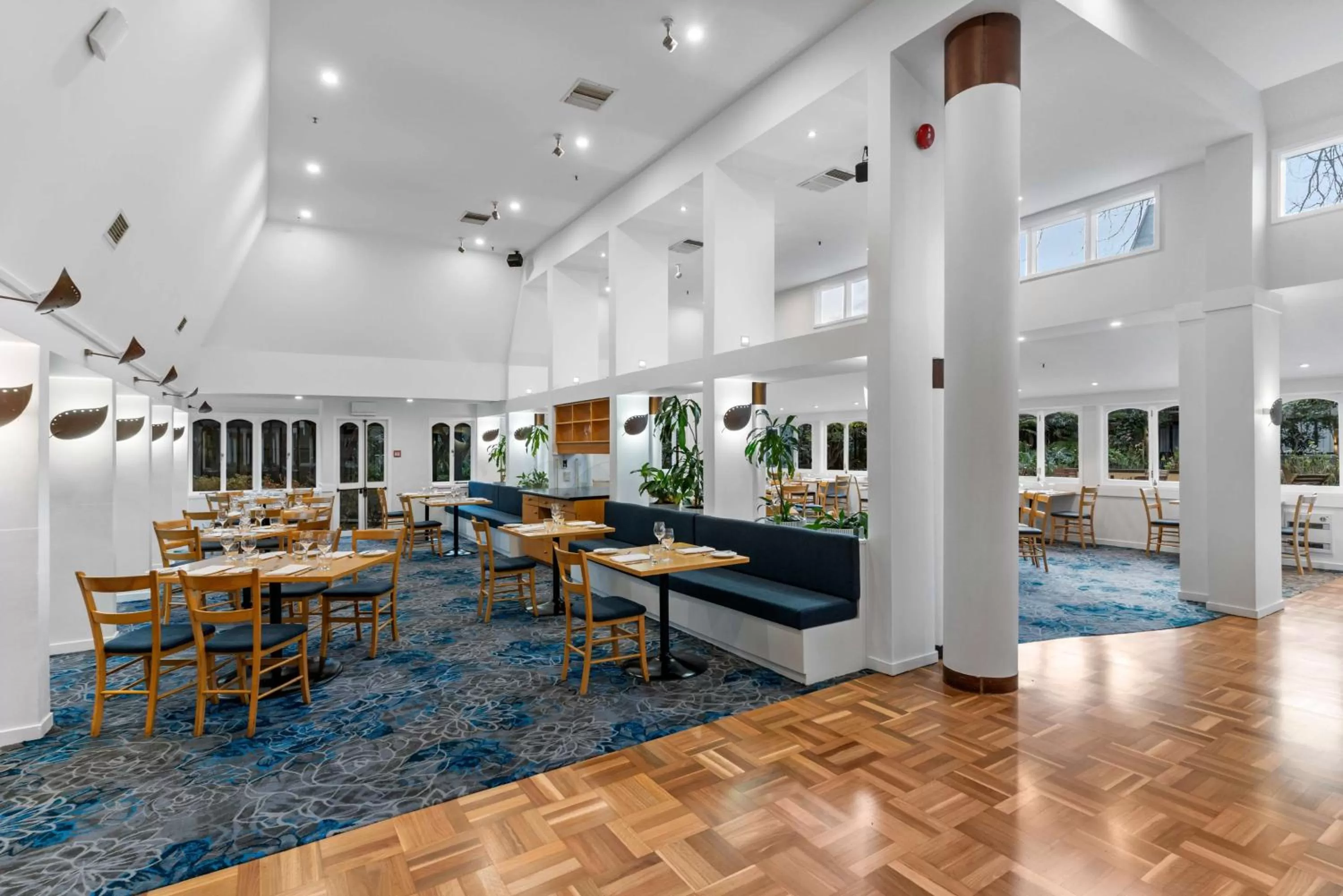 Restaurant/places to eat in Chateau On The Park - Christchurch, A Doubletree By Hilton