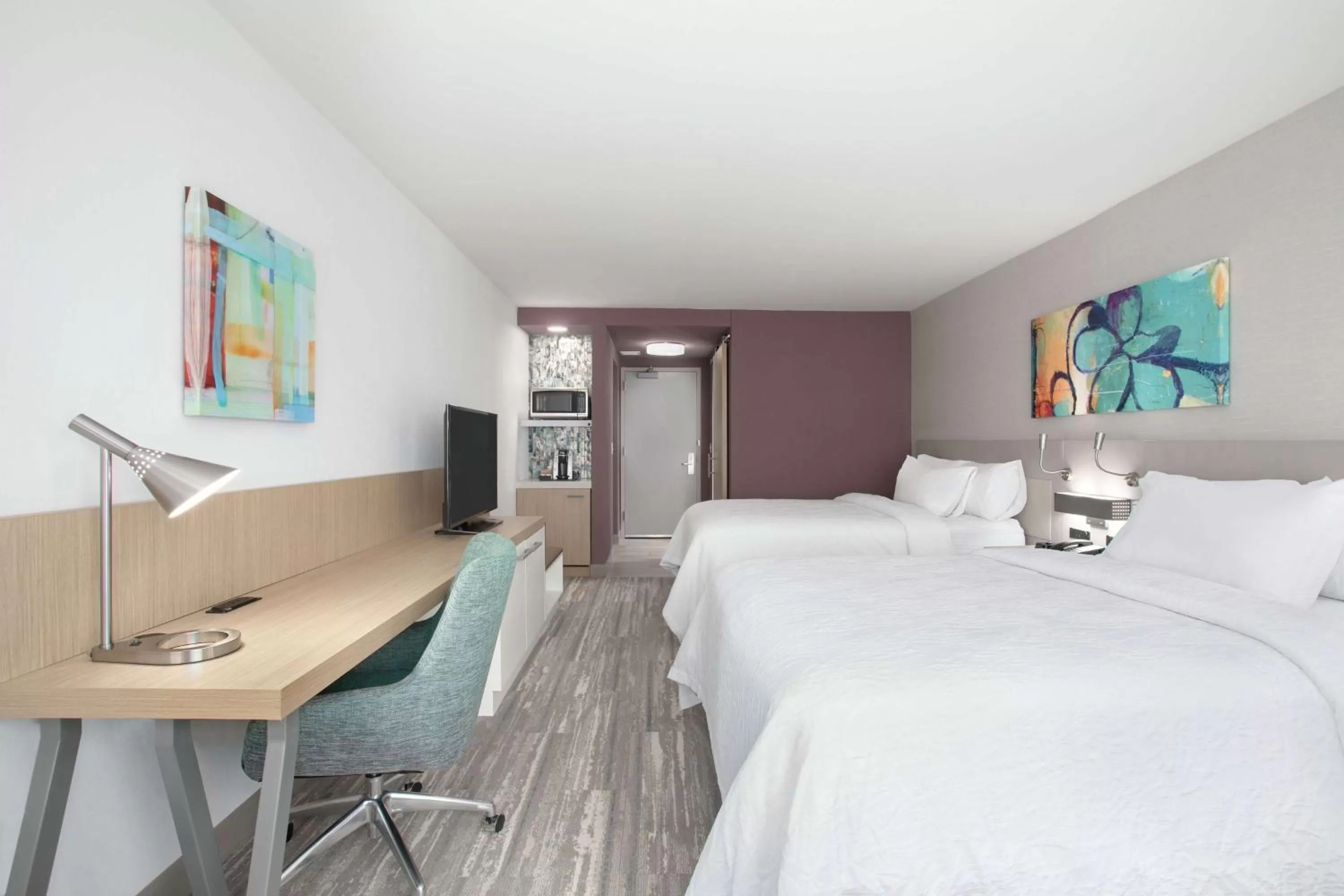 Bedroom, Bed in Hilton Garden Inn Omaha Aksarben Village