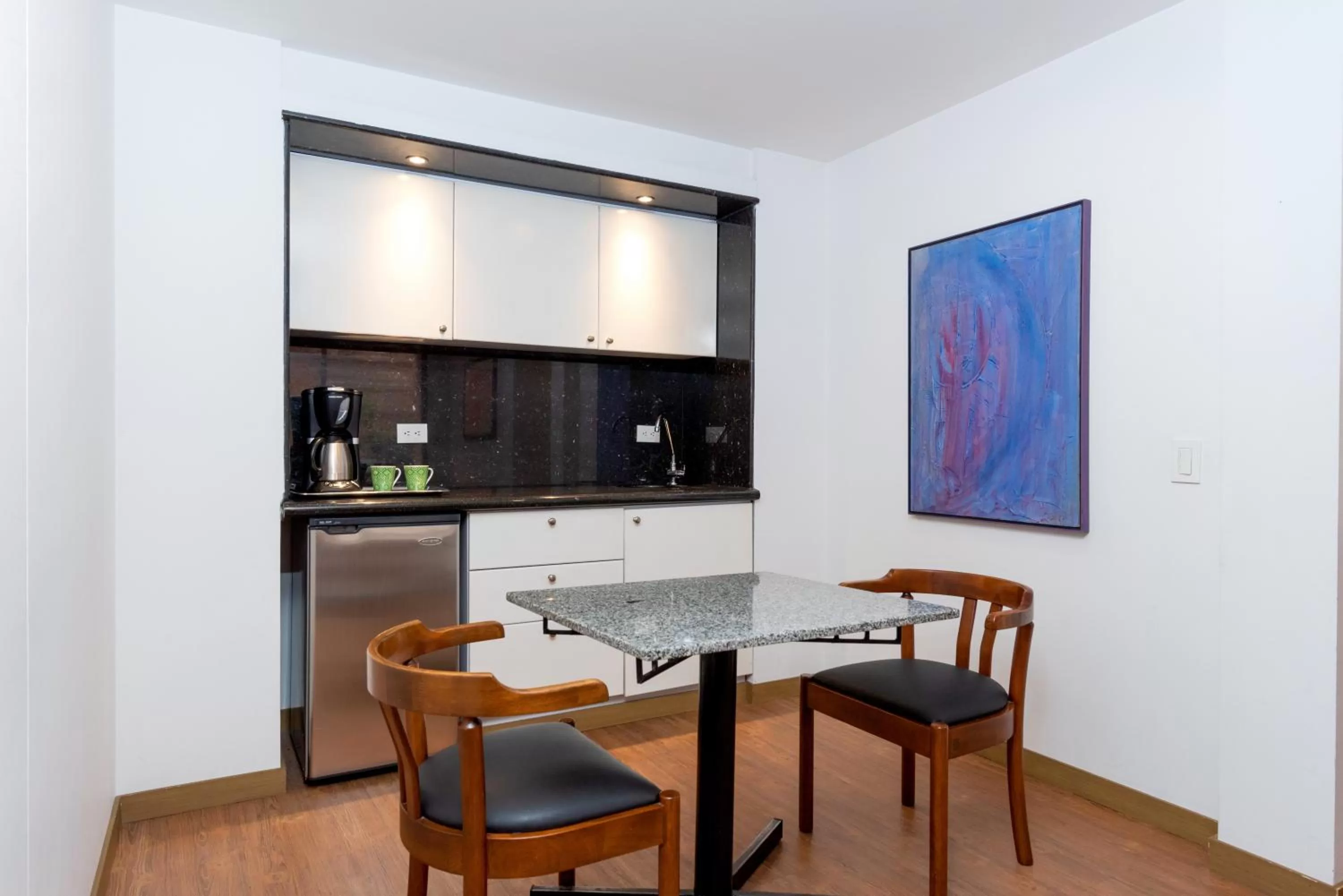 Kitchen or kitchenette, Kitchen/Kitchenette in GIO Suites Parque 93 Bogotá