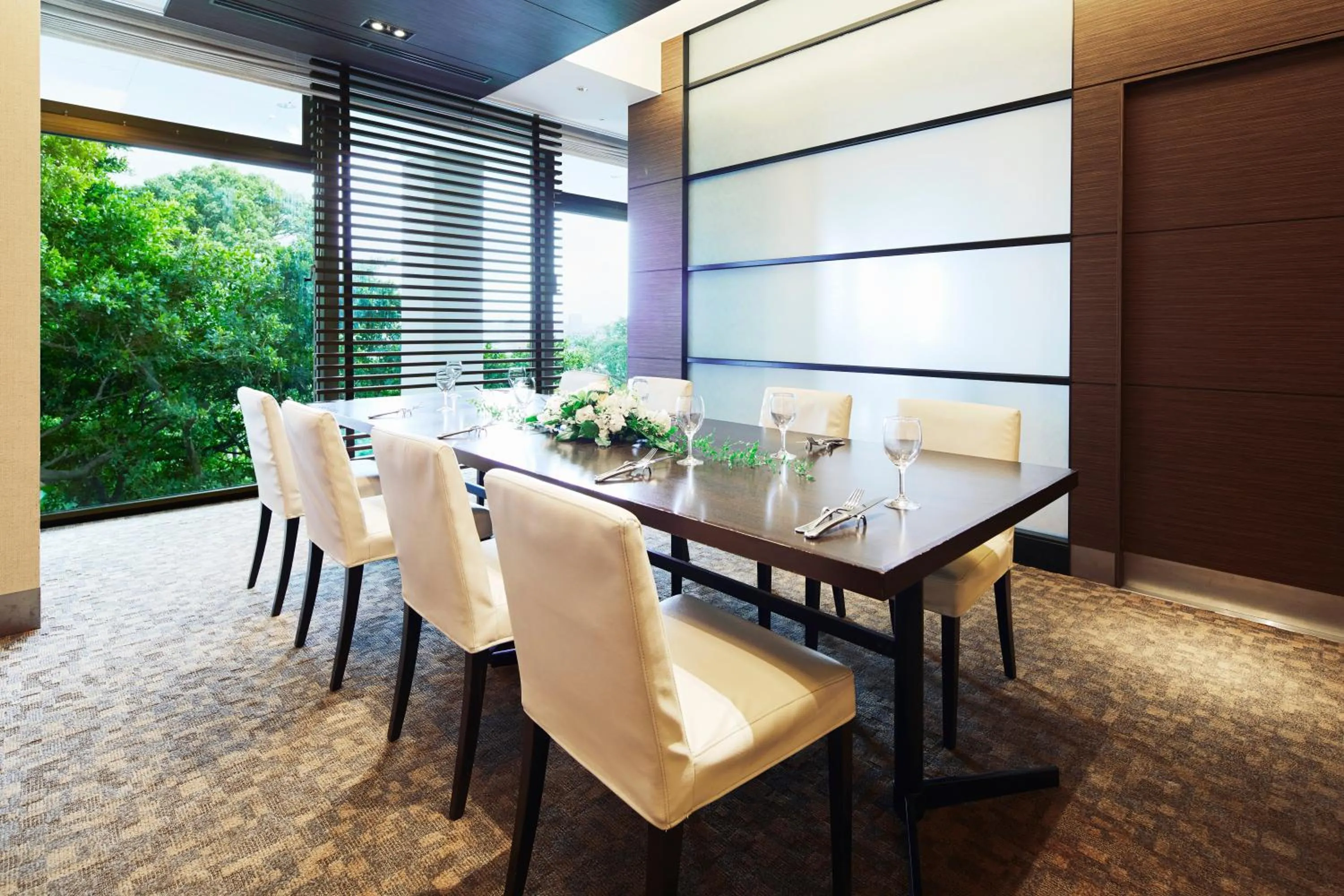 Restaurant/places to eat in Novotel Okinawa Naha