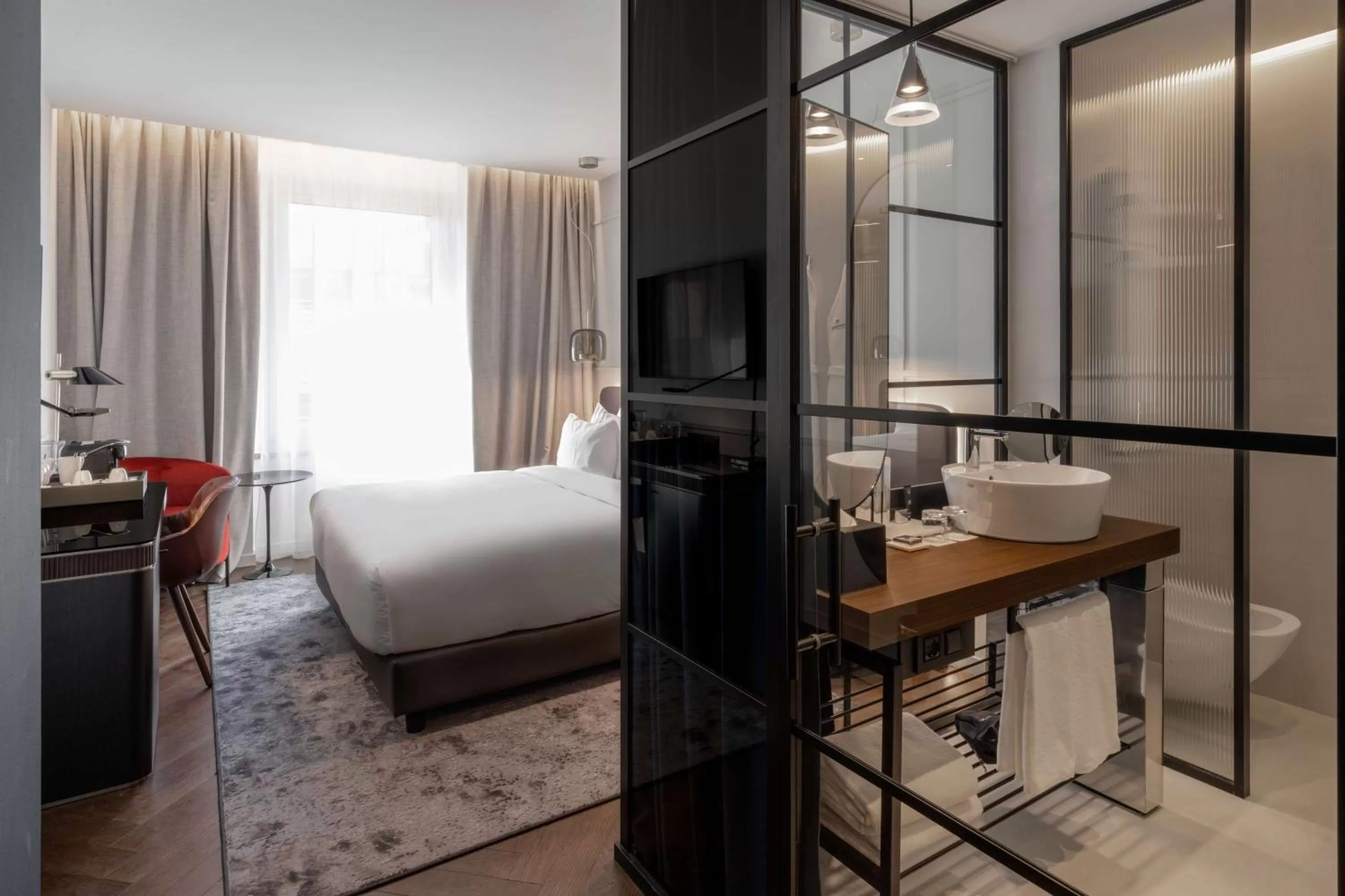 Photo of the whole room, Bed in Radisson Collection Hotel, Santa Sofia Milan