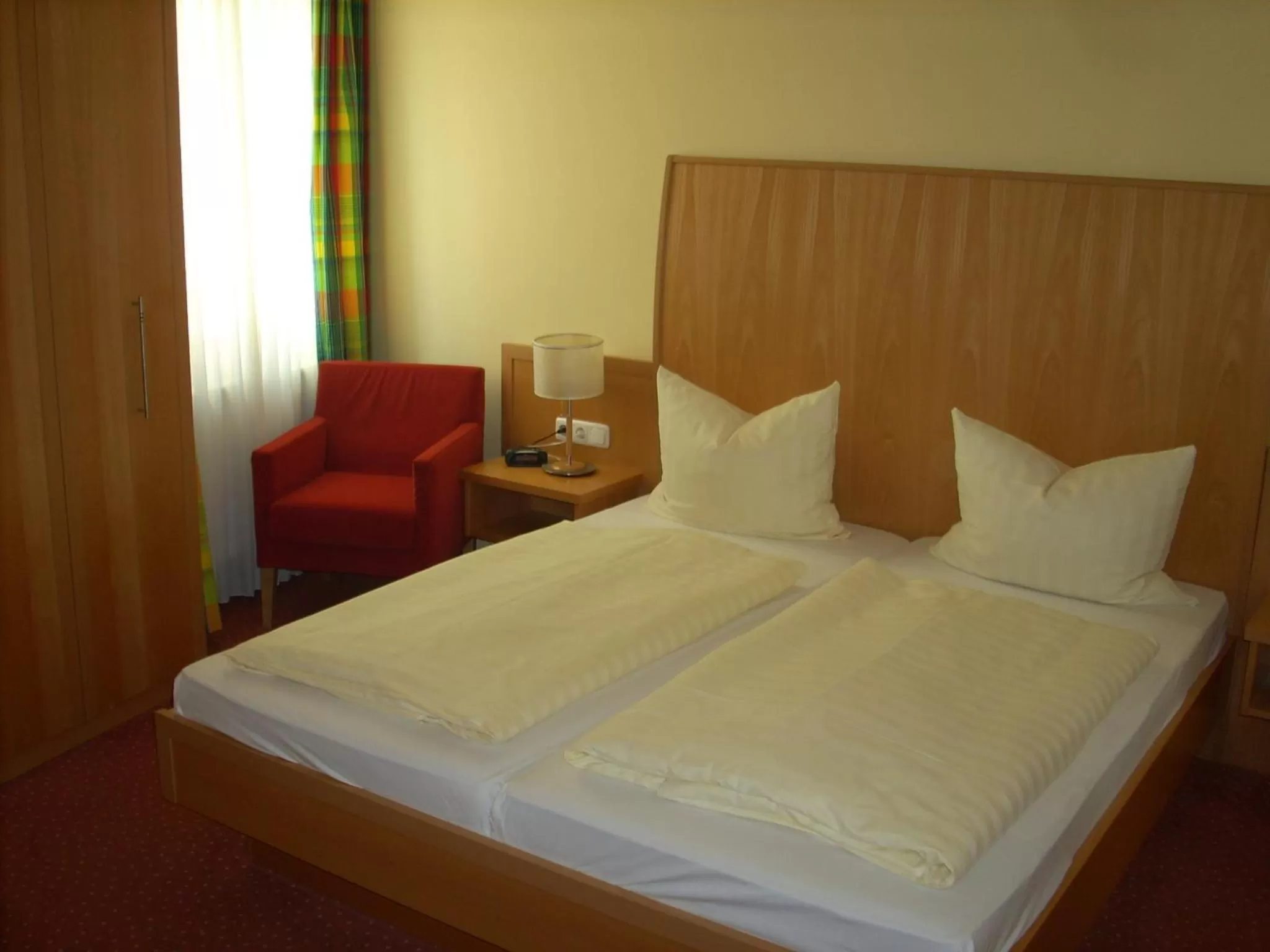 Bed in Hotel Erbenhof