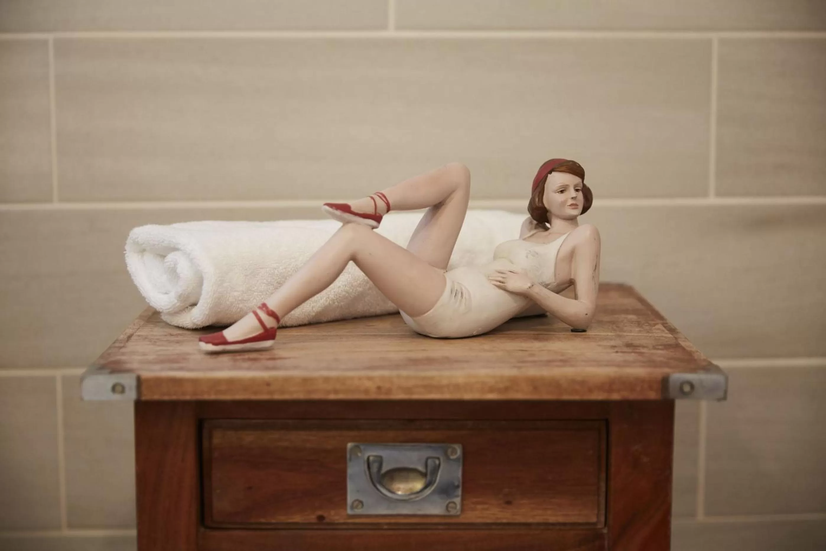 Decorative detail in Bernstein-Hotel Bootshaus