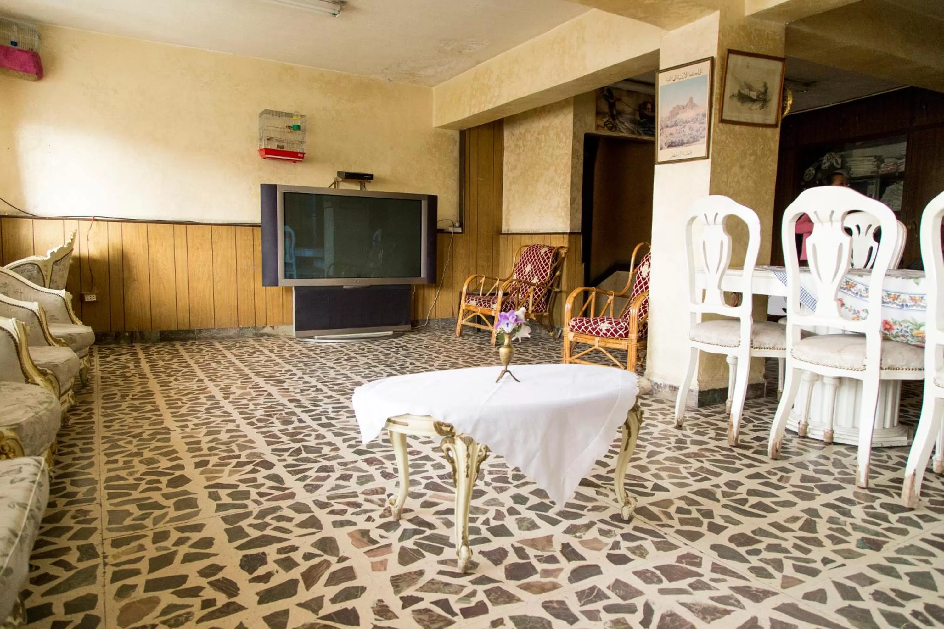 Sun Rise Hotel & Hostel & Tours