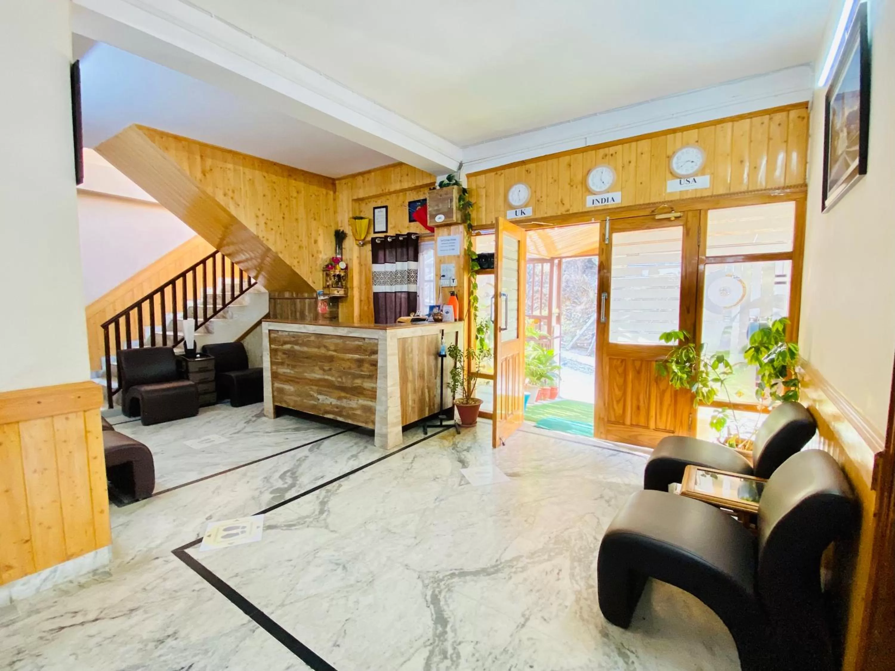 Living room in Sai Cottage Shimla