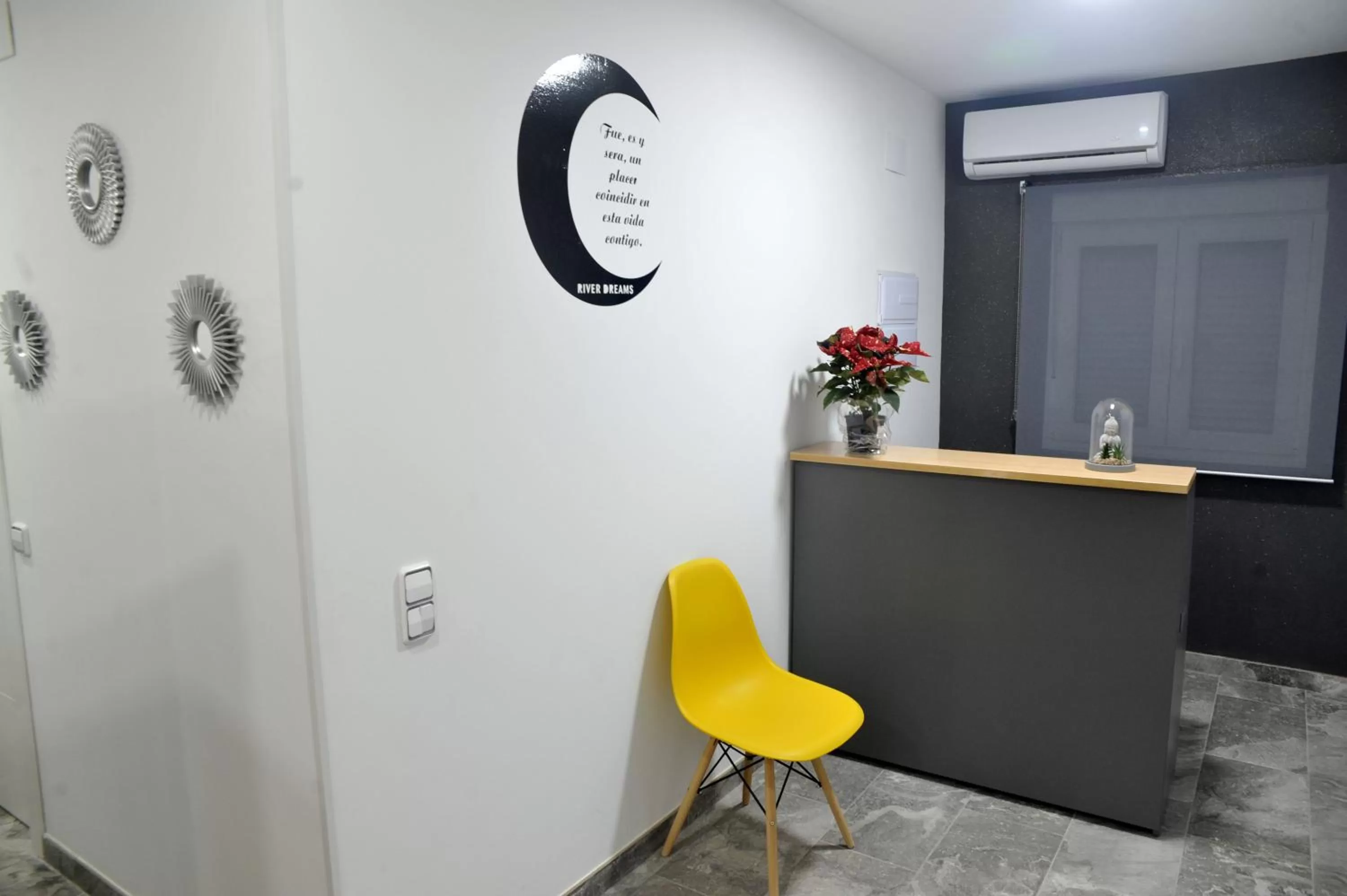 Lobby or reception in River Dreams