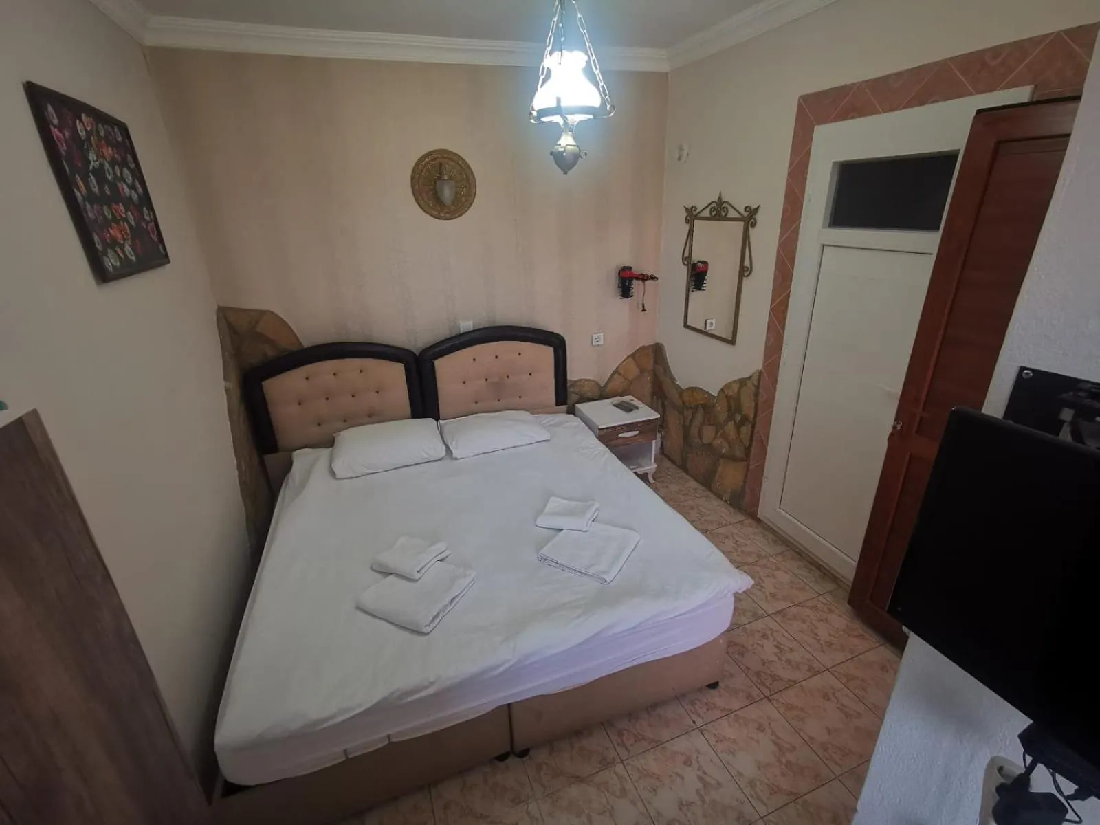 Bedroom, Bed in Anz Guest House Pansiyon