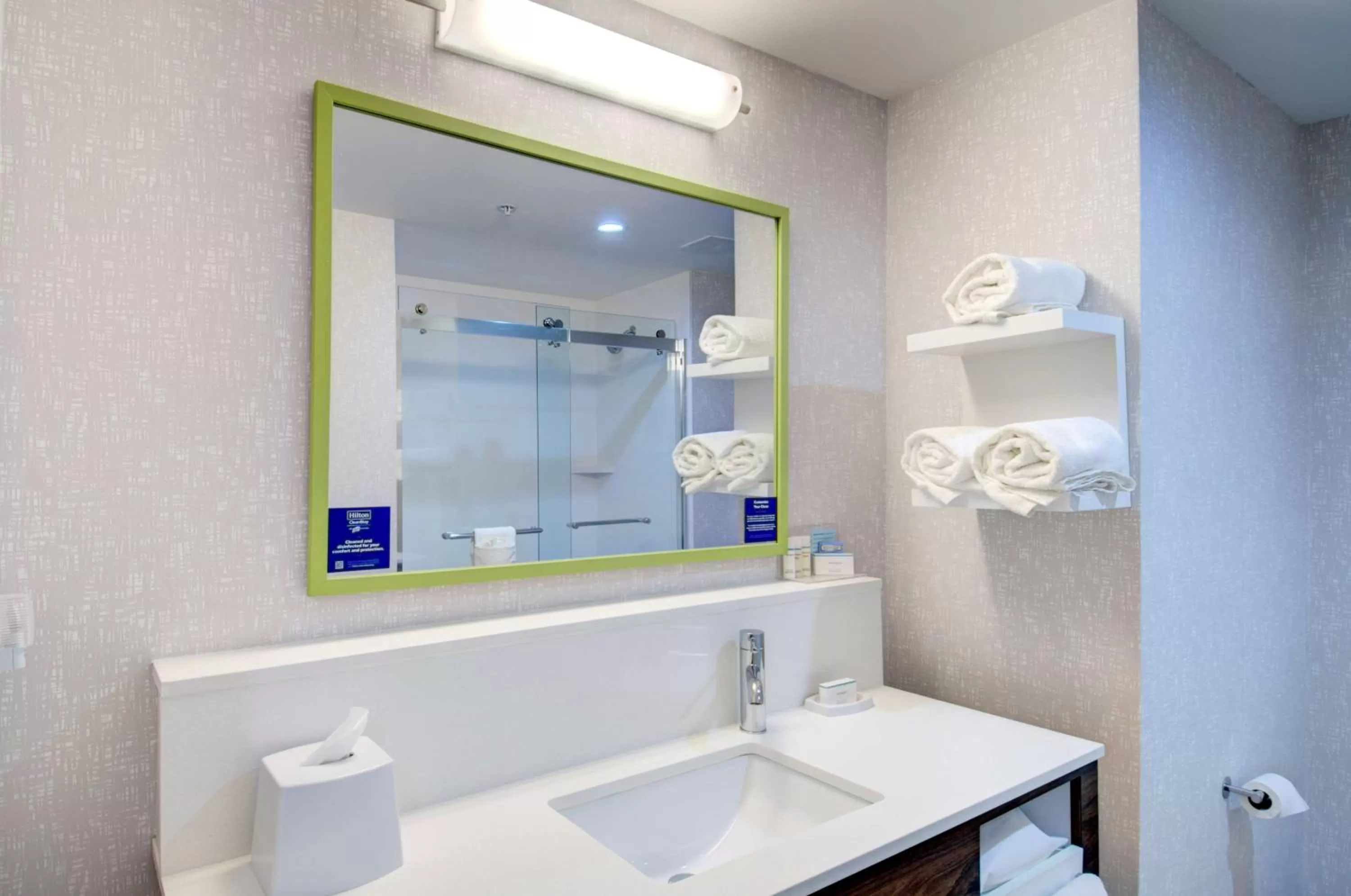 Bathroom in Hampton Inn & Suites Portland West