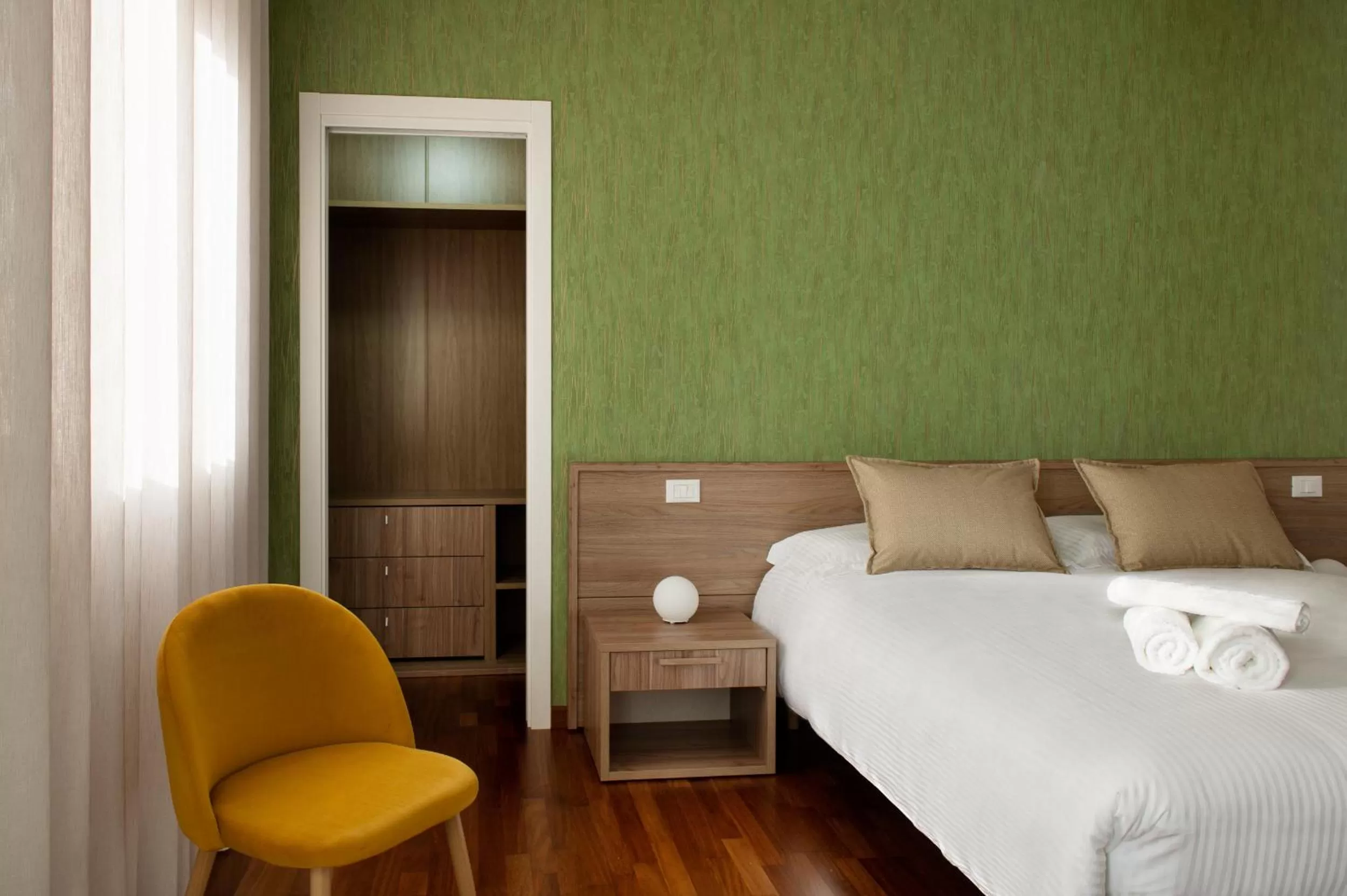 Photo of the whole room, Bed in B&B Monna Lisa Rooms