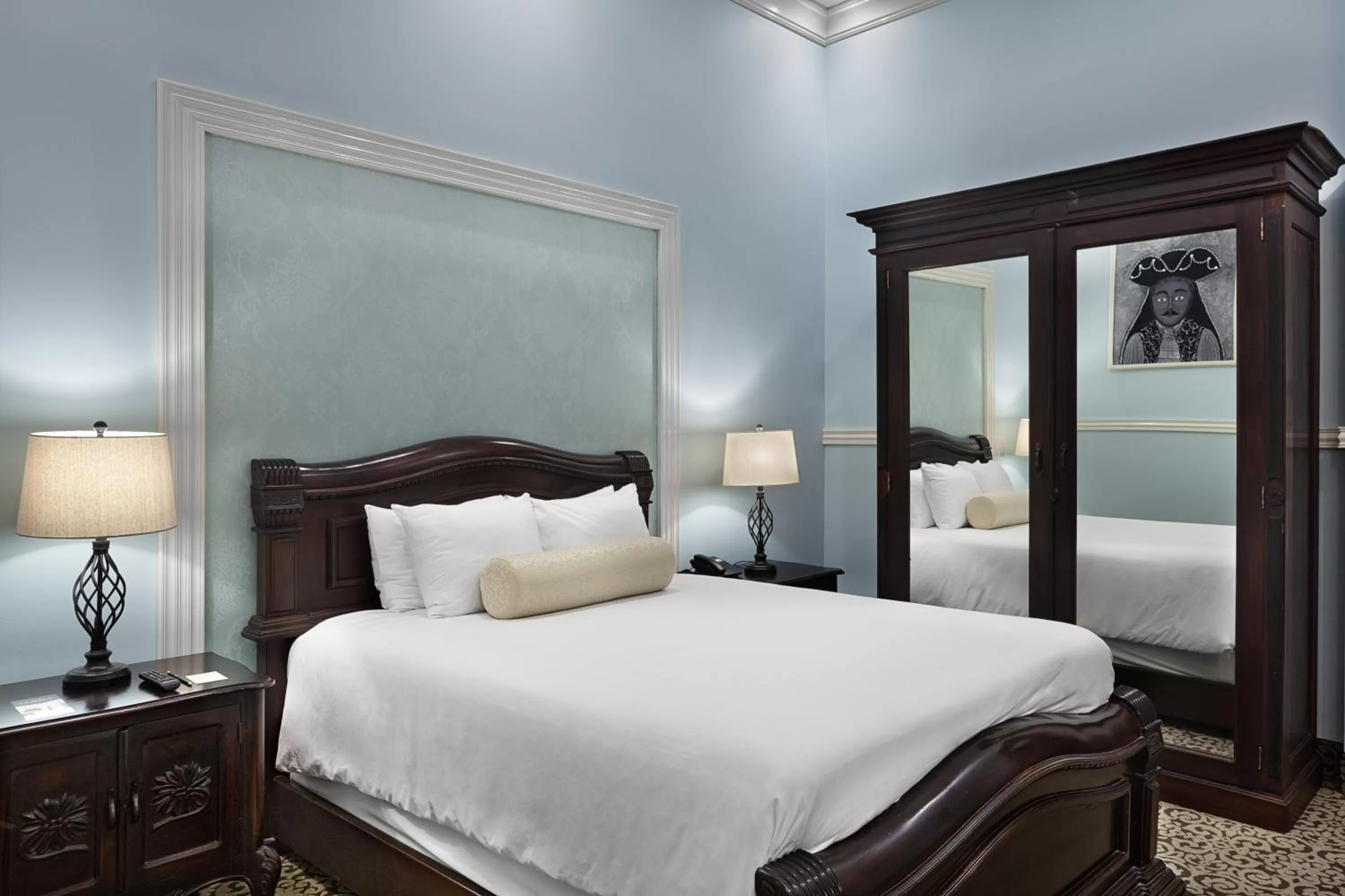 Bedroom, Bed in Hotel la Perla Leon