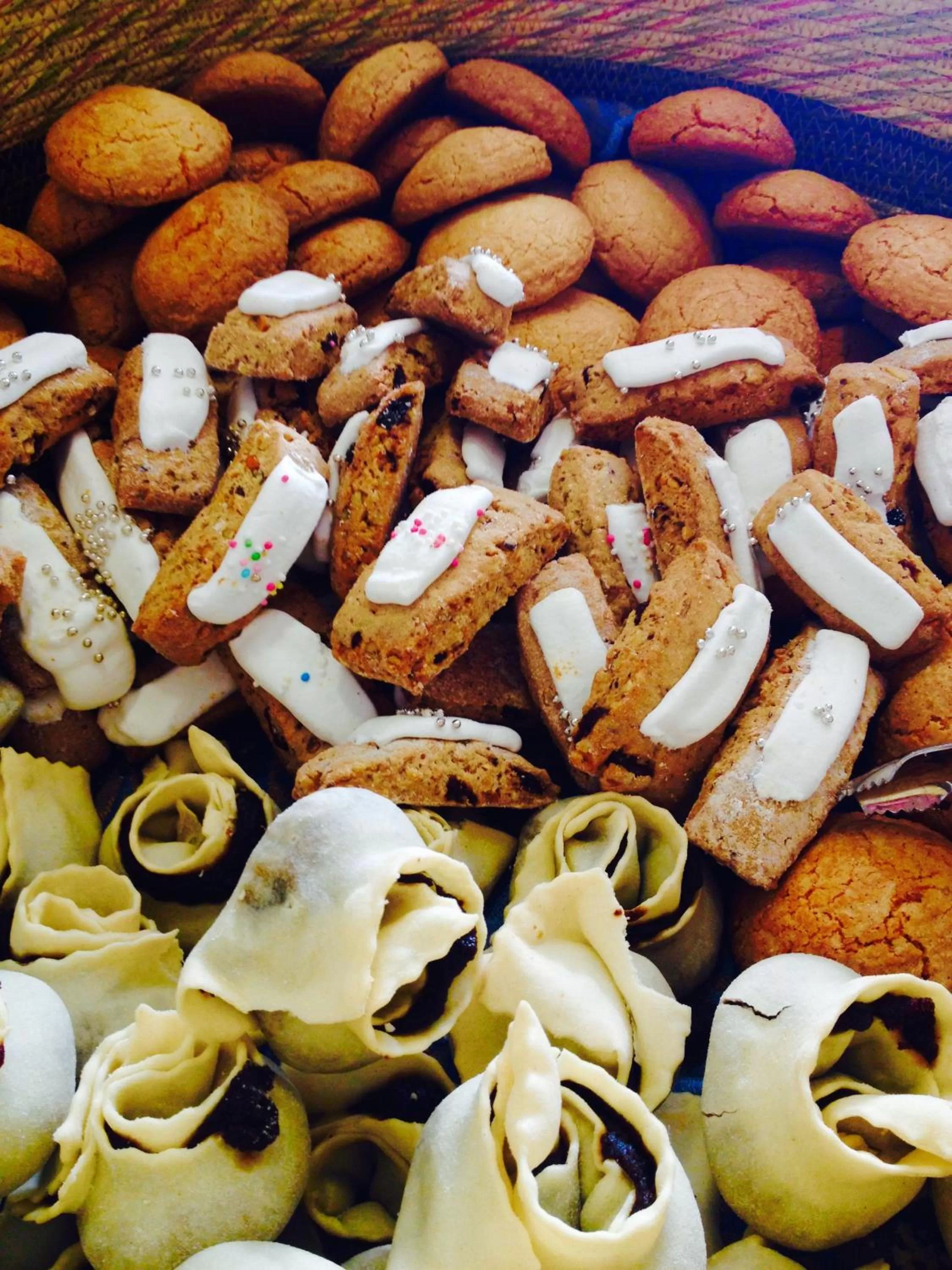 Buffet breakfast in Alma di Alghero Hotel