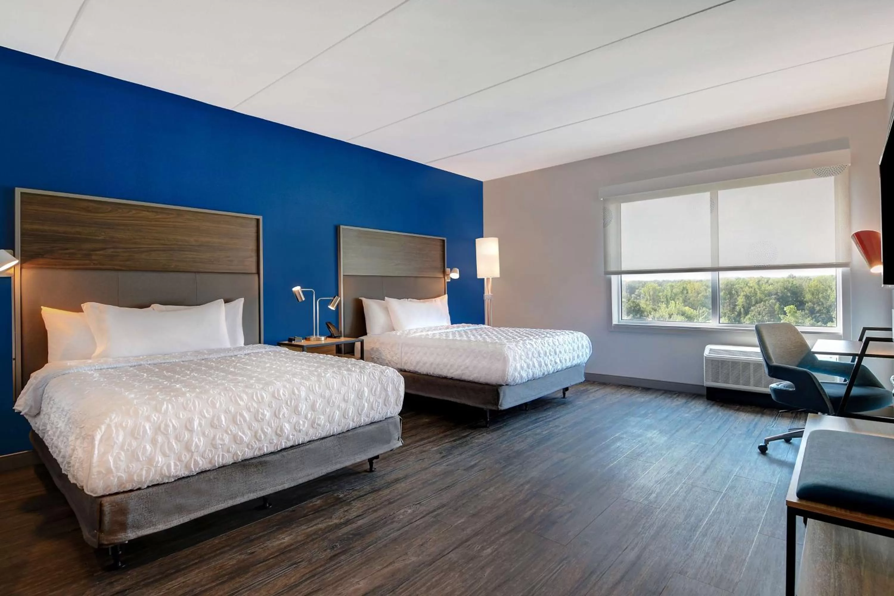 Bedroom, Bed in Tru By Hilton Franklin Cool Springs Nashville