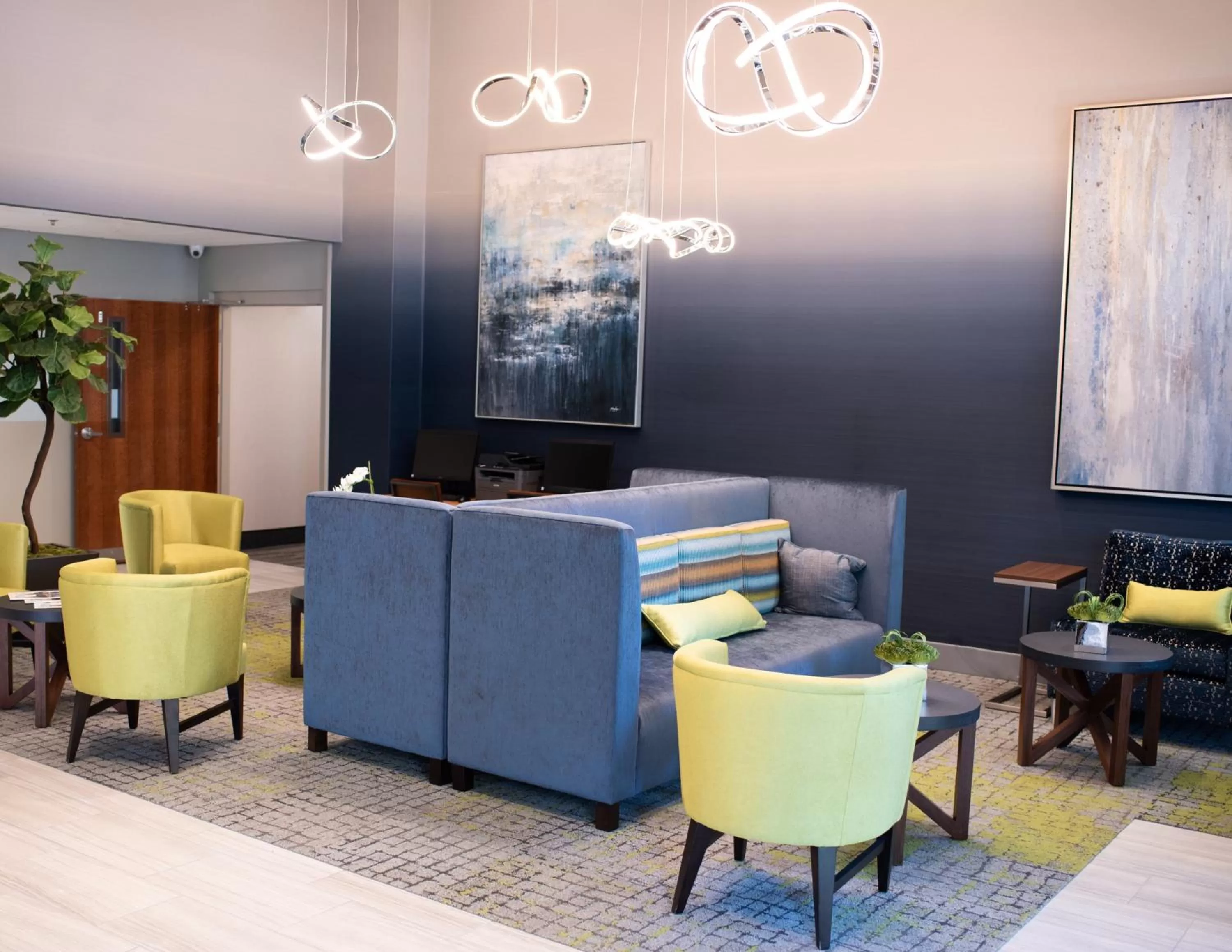 Meeting/conference room in Holiday Inn Express Hotel & Suites Conover - Hickory Area by IHG