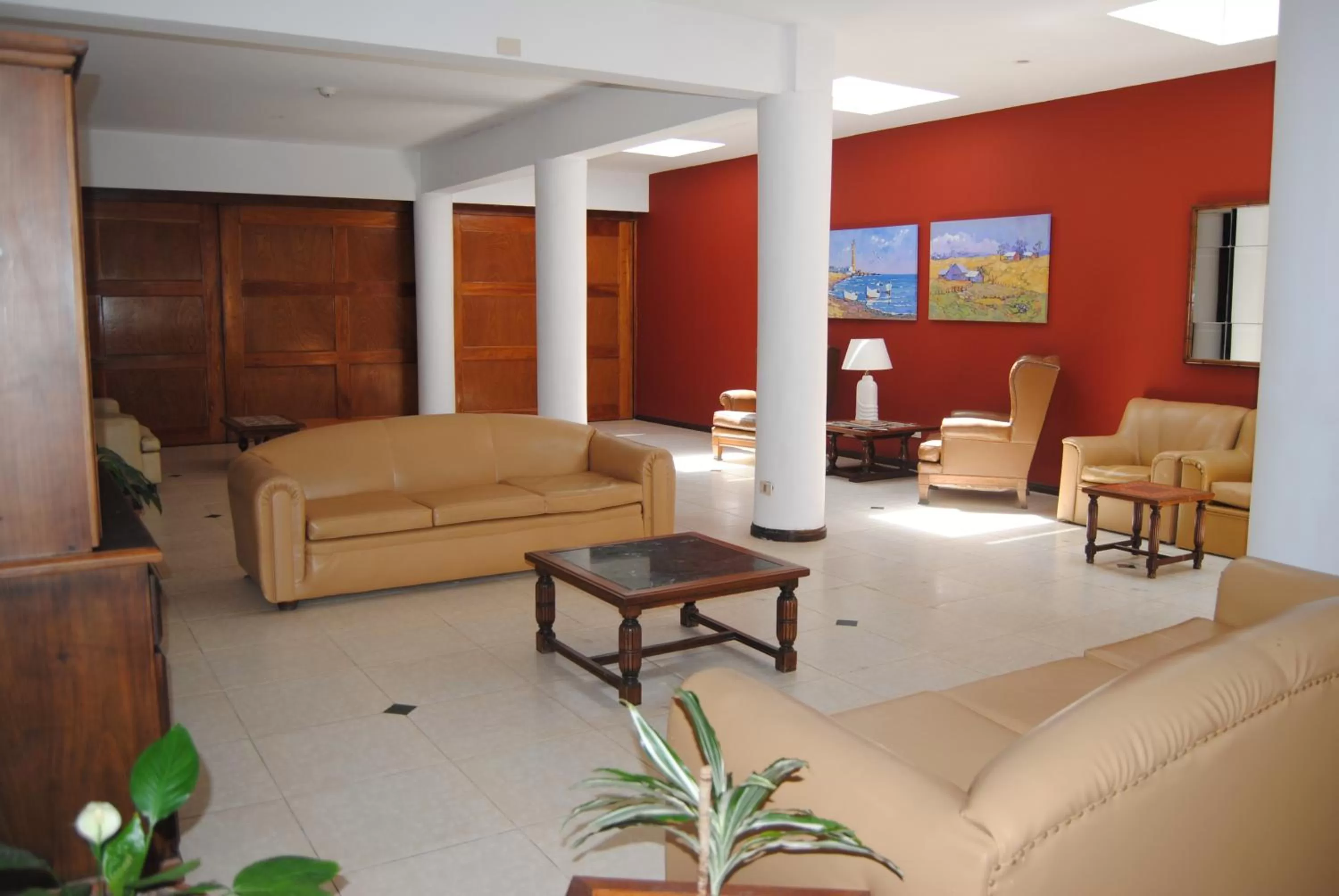 Area and facilities in Hotel Iberia
