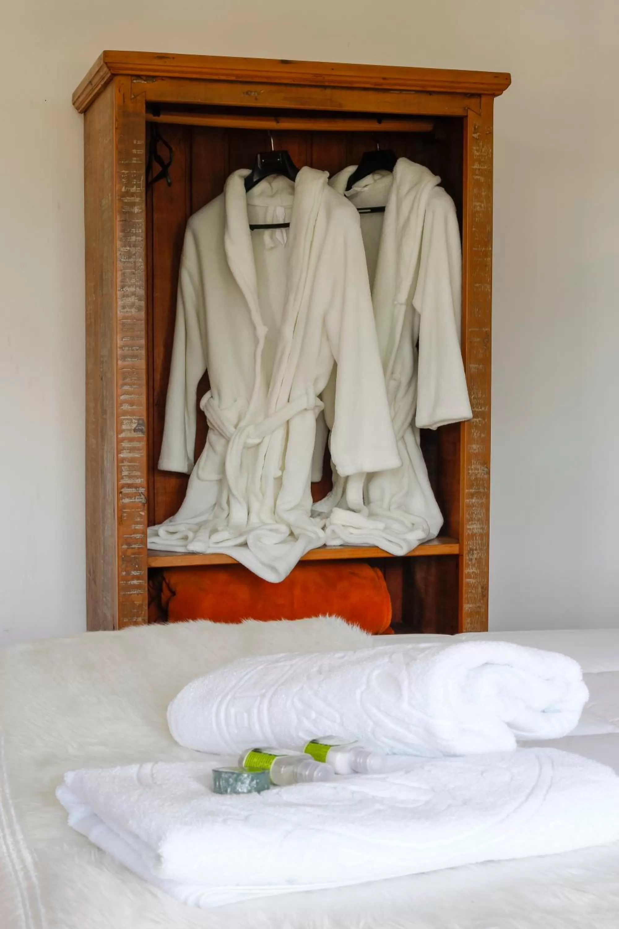 Decorative detail, Bed in Pousada Neuza Barbosa