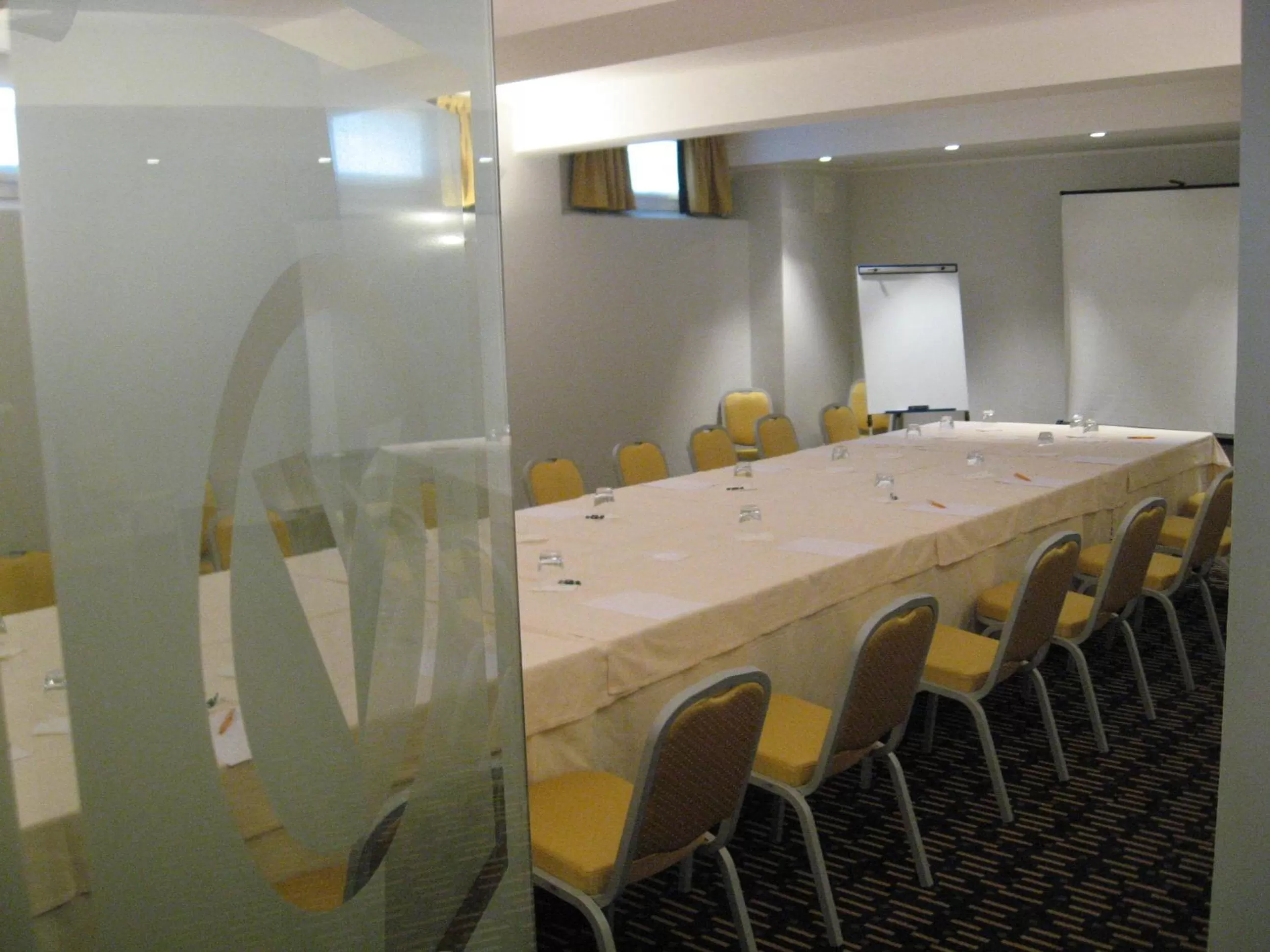 Business facilities in Hotel Vittoria