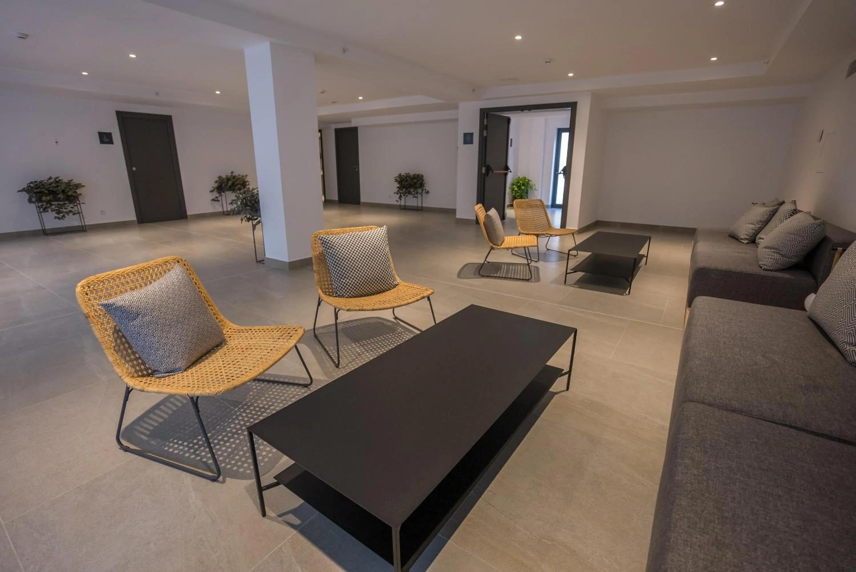 Lounge or bar in Hotel Morlans Suites - Adults Only