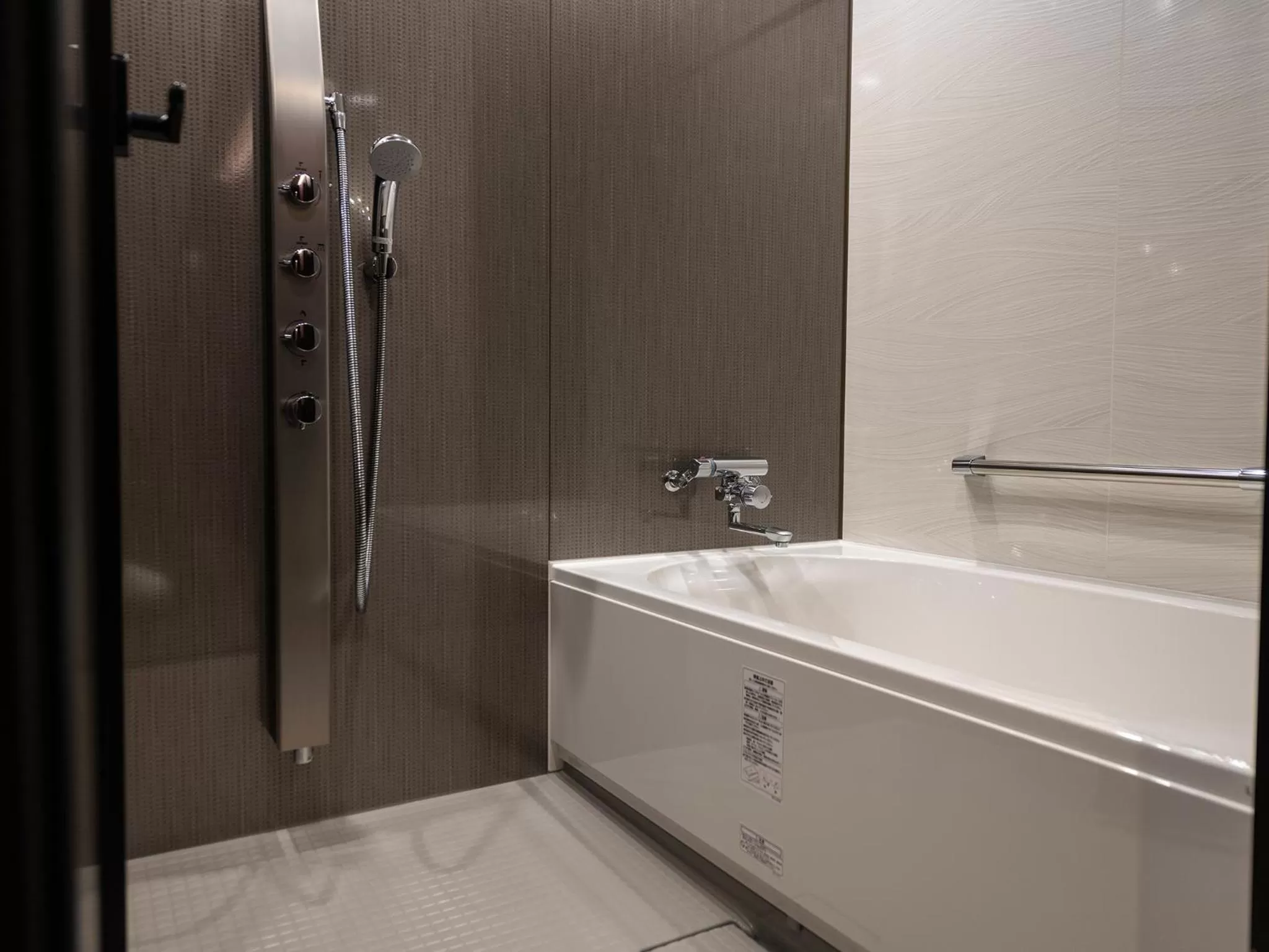 Photo of the whole room in Tokyu Stay Kyoto Sakaiza Shijo Kawaramachi