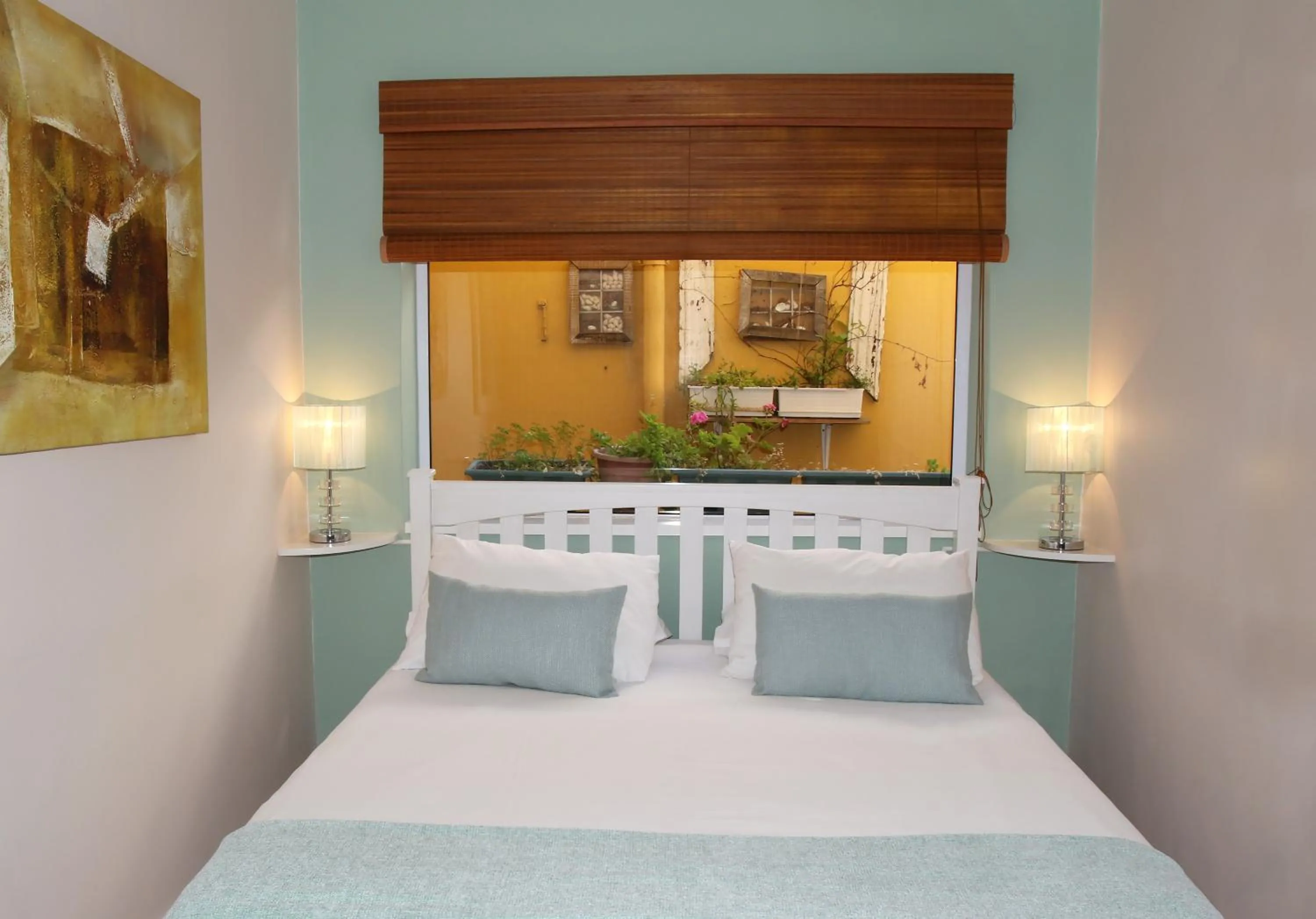 Bedroom, Bed in Dolphin Inn Guesthouse