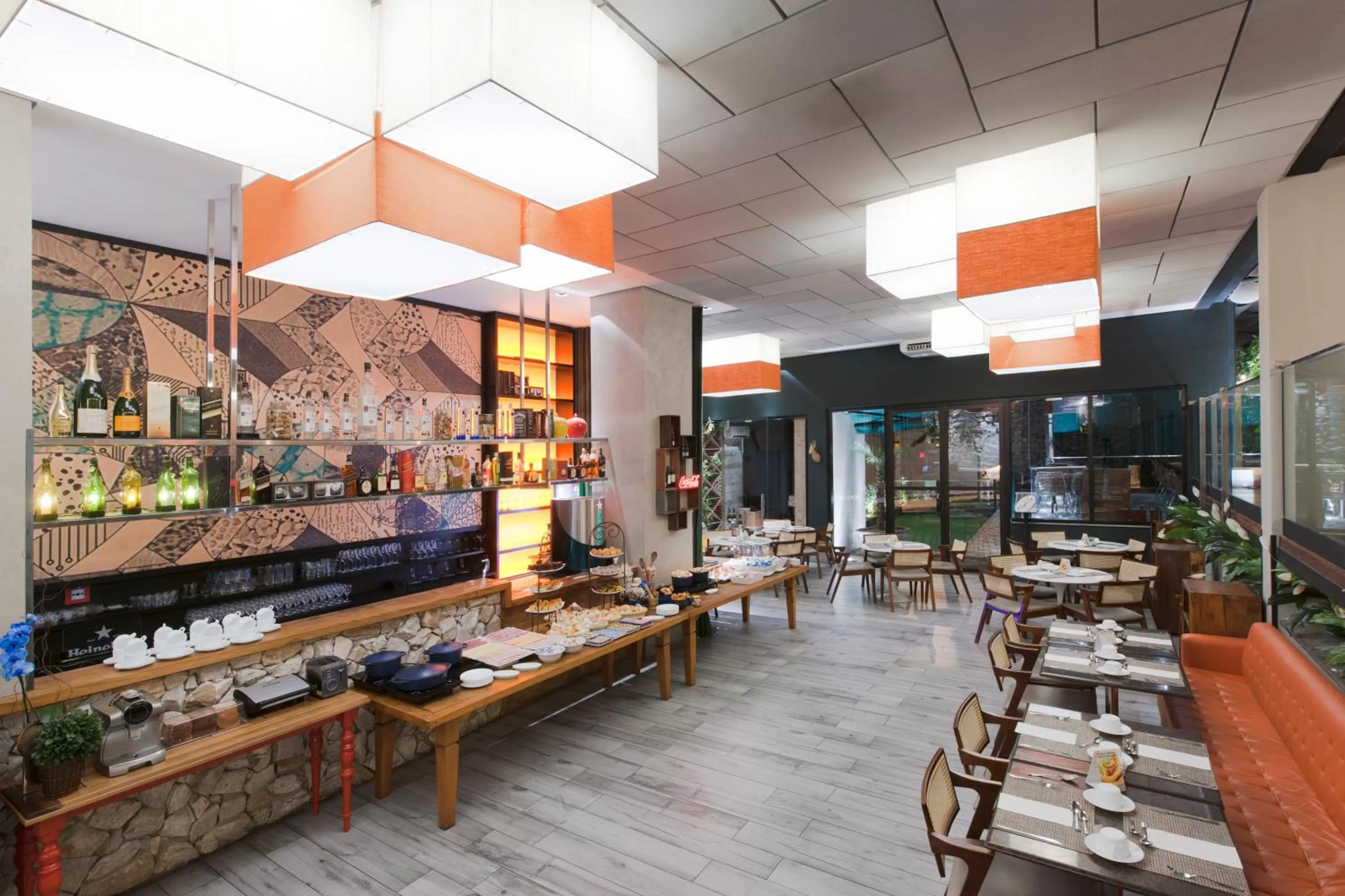 Restaurant/places to eat in Radisson Blu Belo Horizonte Savassi