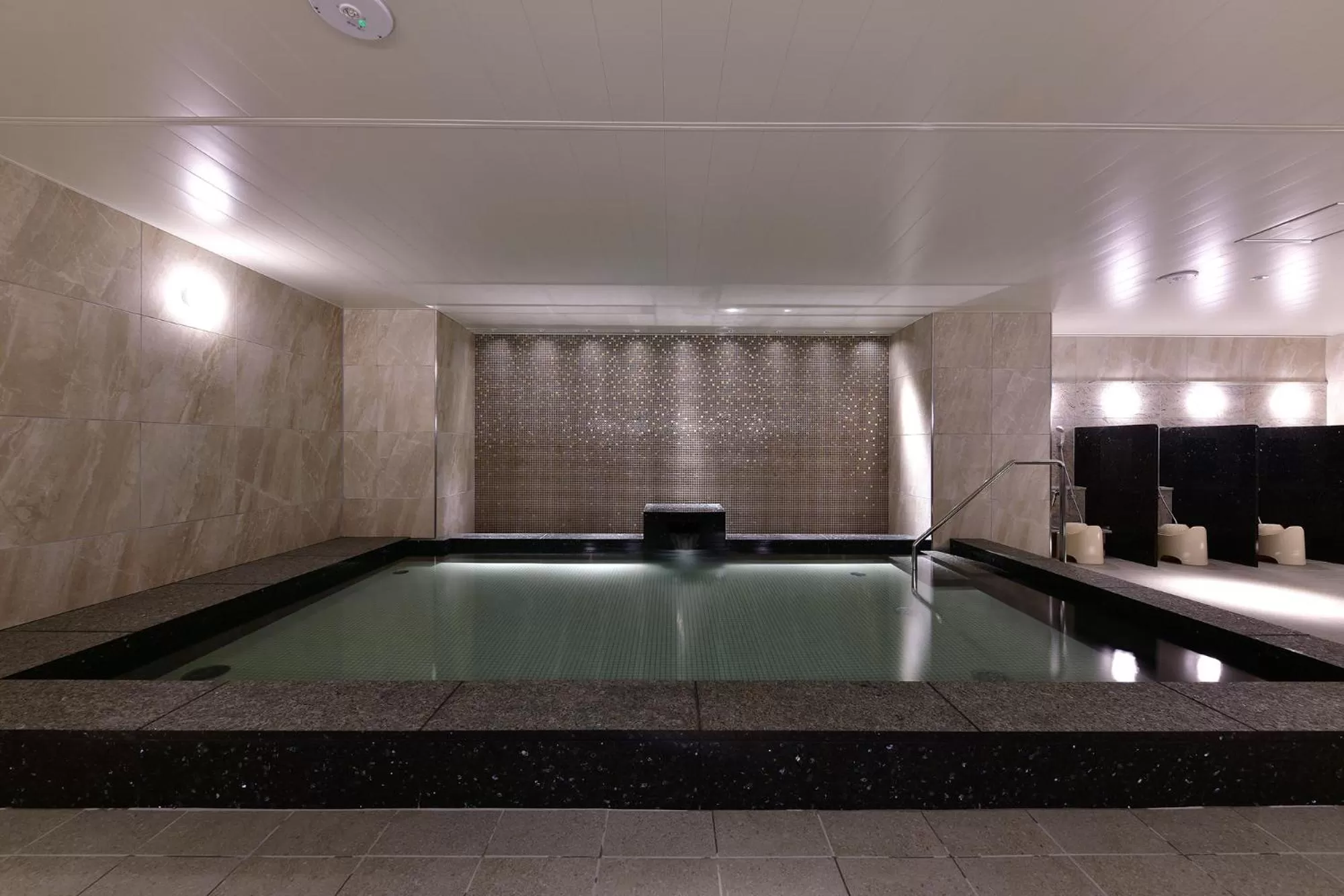 Spa and wellness centre/facilities in Vessel Hotel Campana Nagoya