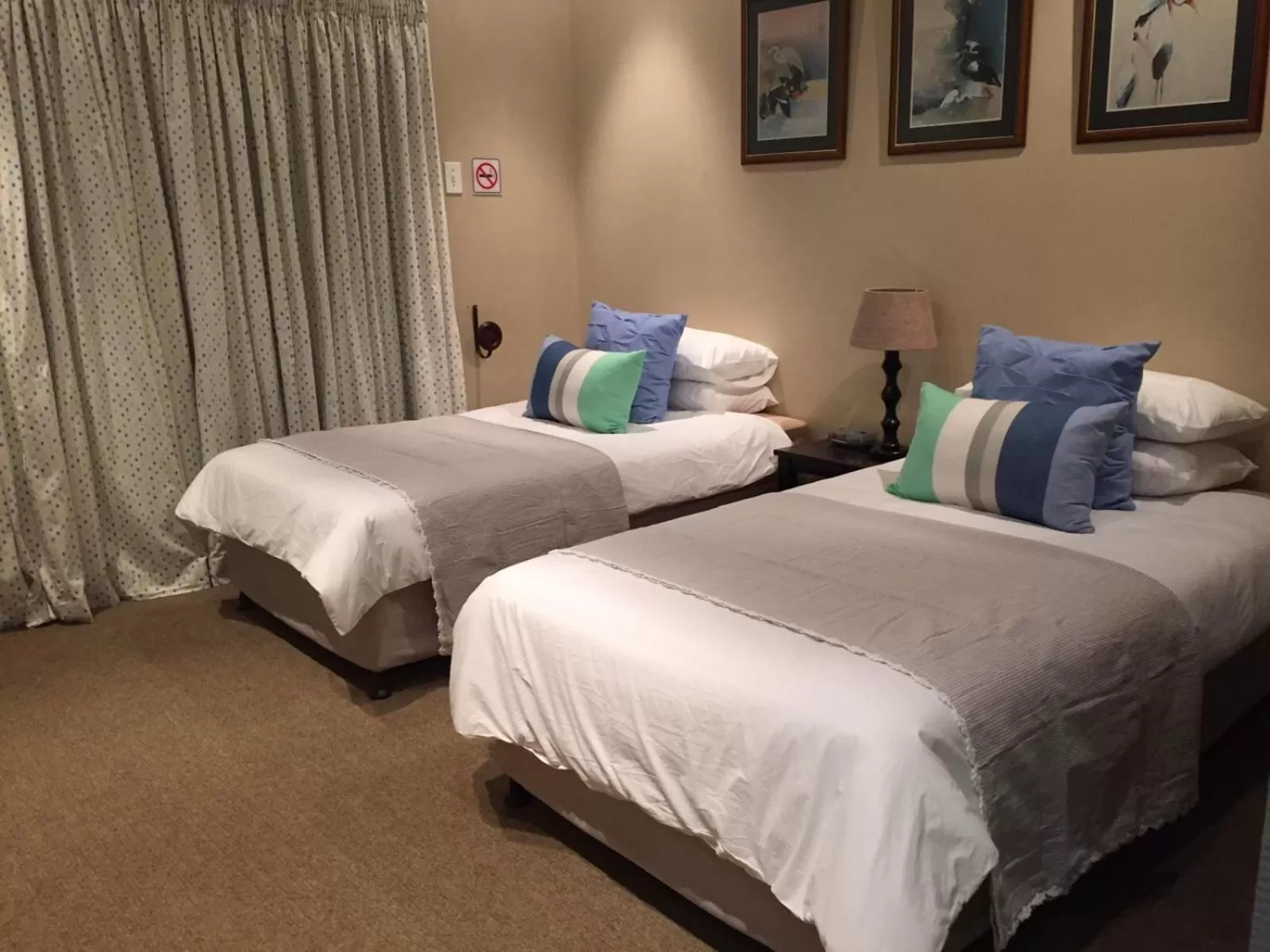 Photo of the whole room, Bed in Dunranch House