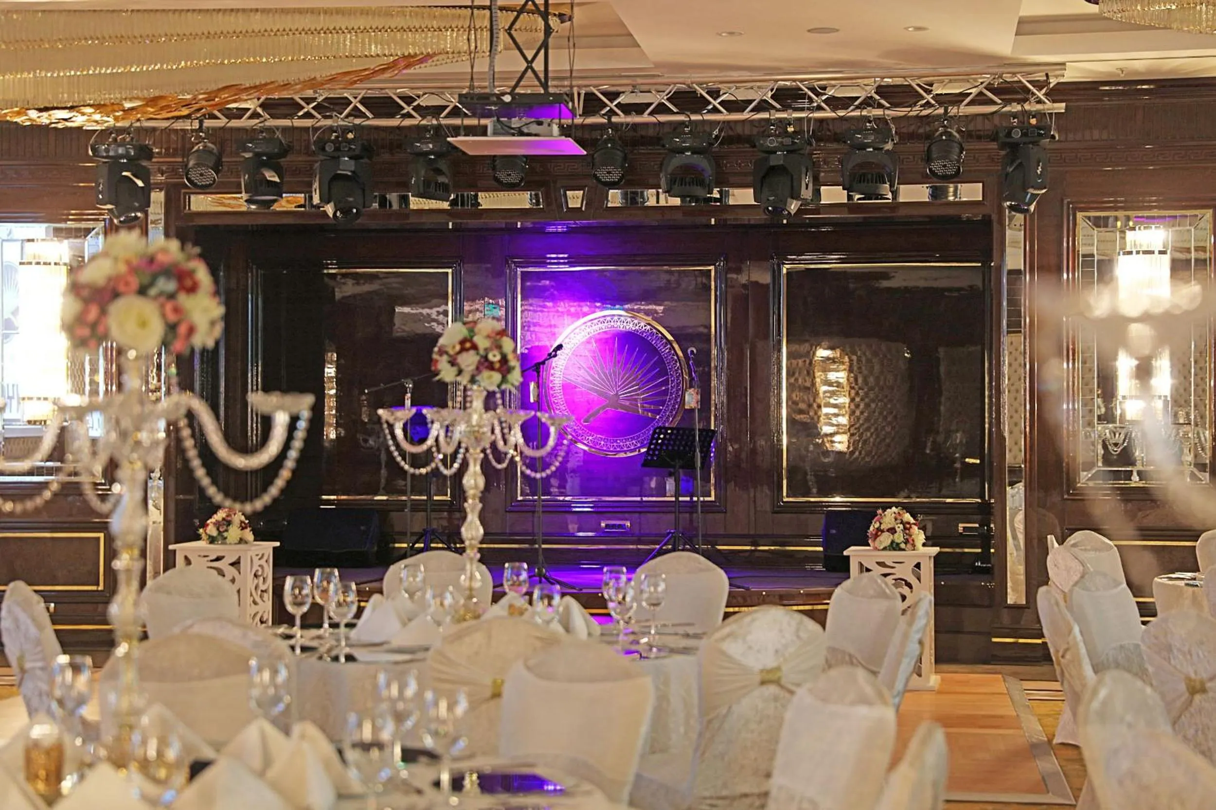 Restaurant/places to eat in Latanya Hotel Ankara