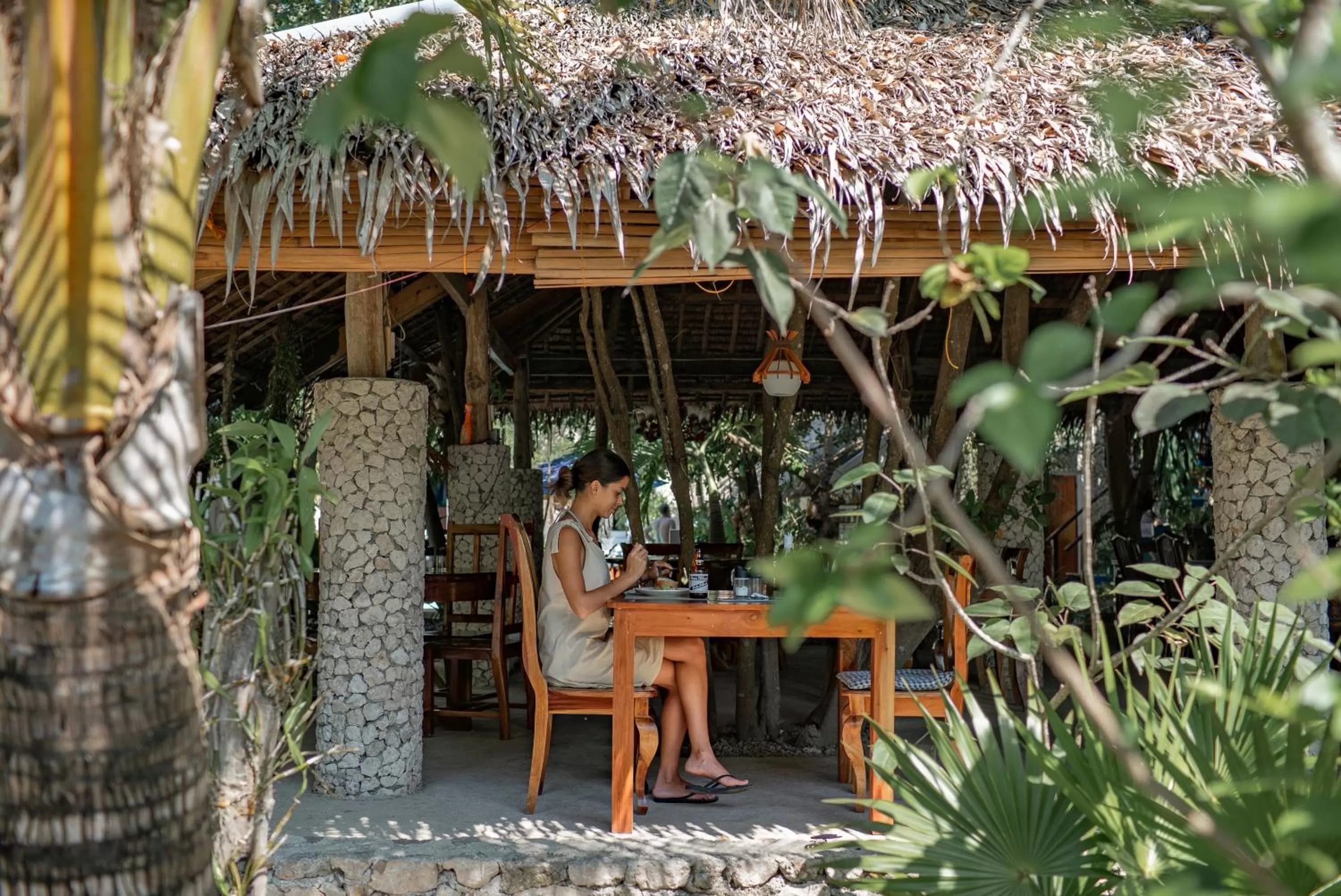 Restaurant/places to eat in The Blue Orchid Resort