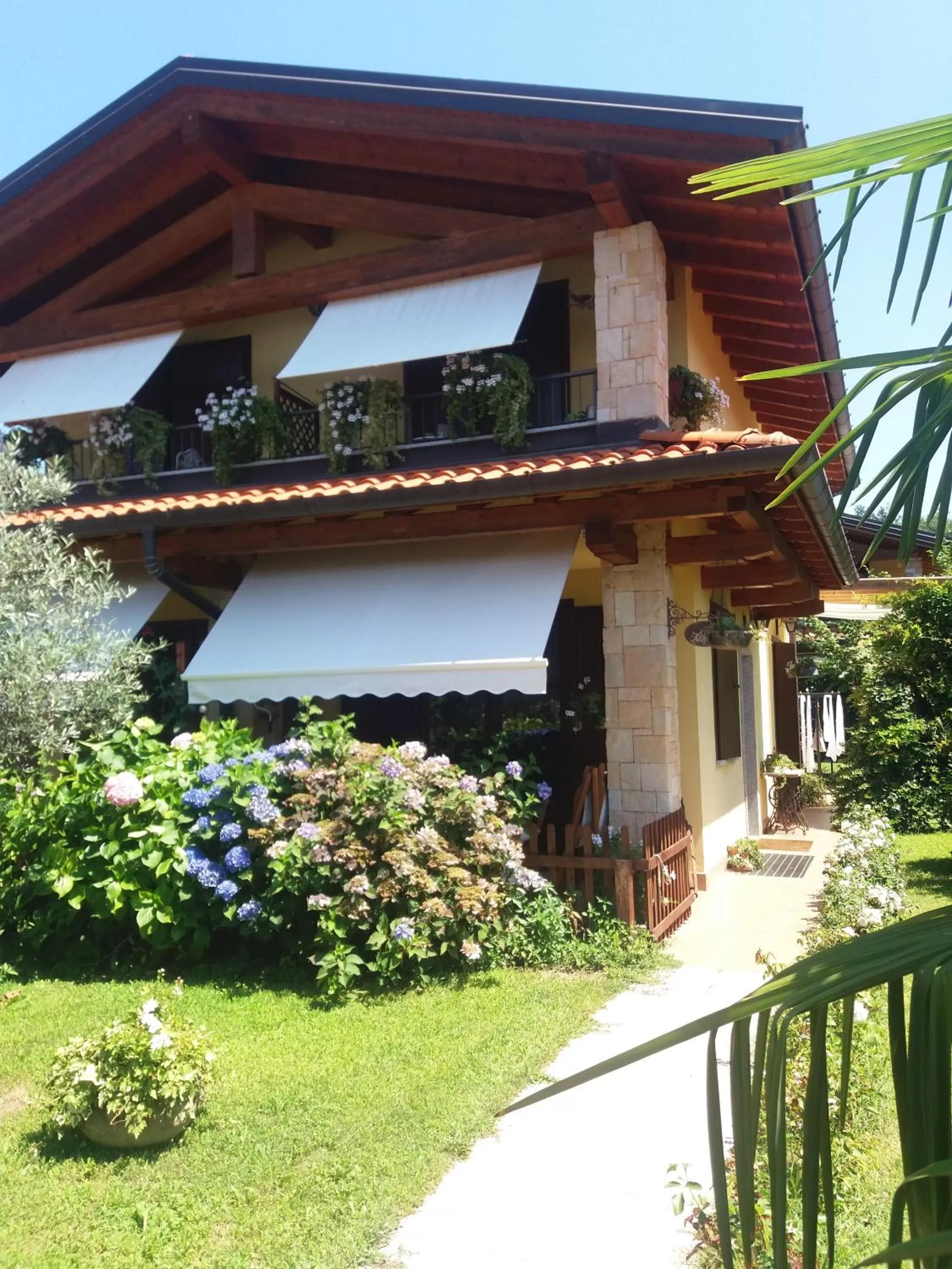 Property Building in B&b Silvana
