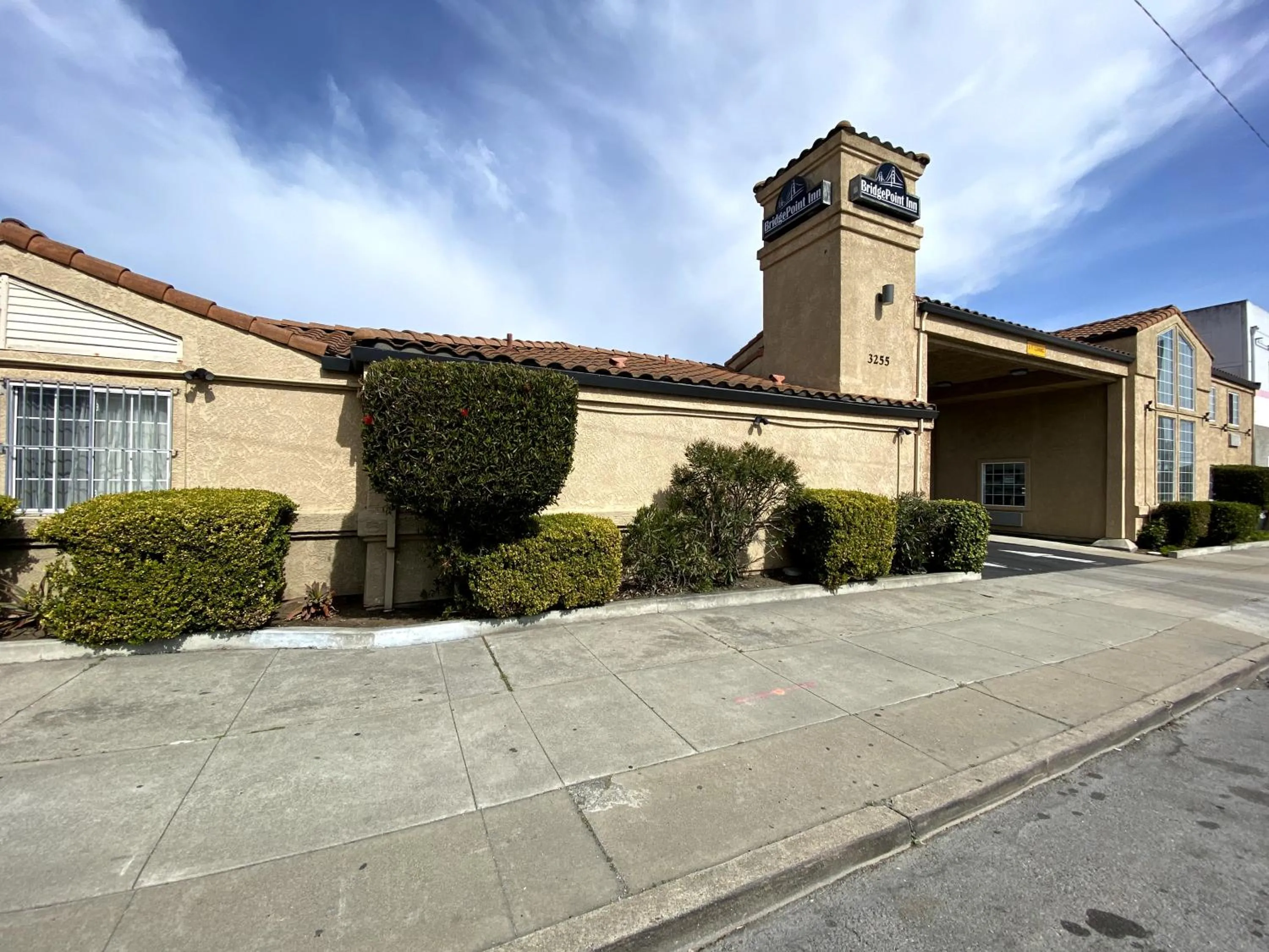 Property building in BridgePoint Inn Daly City