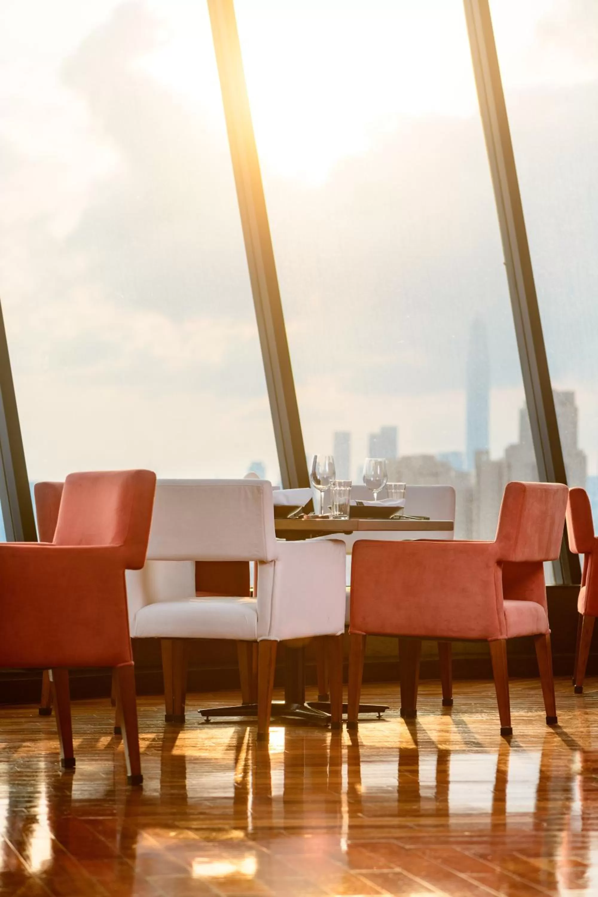 Restaurant/places to eat in Shangri-La Shenzhen - Nearby Luohu Border, Outdoor Swimming Pool