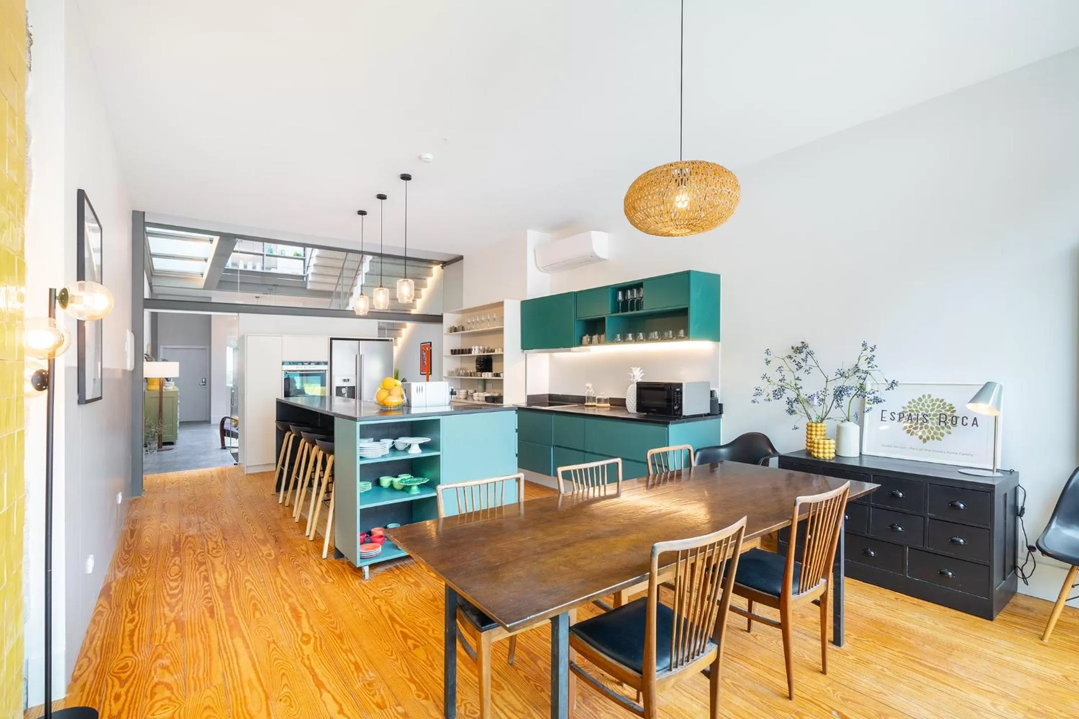 Restaurant/places to eat in Canto De Luz - Luxury Maison