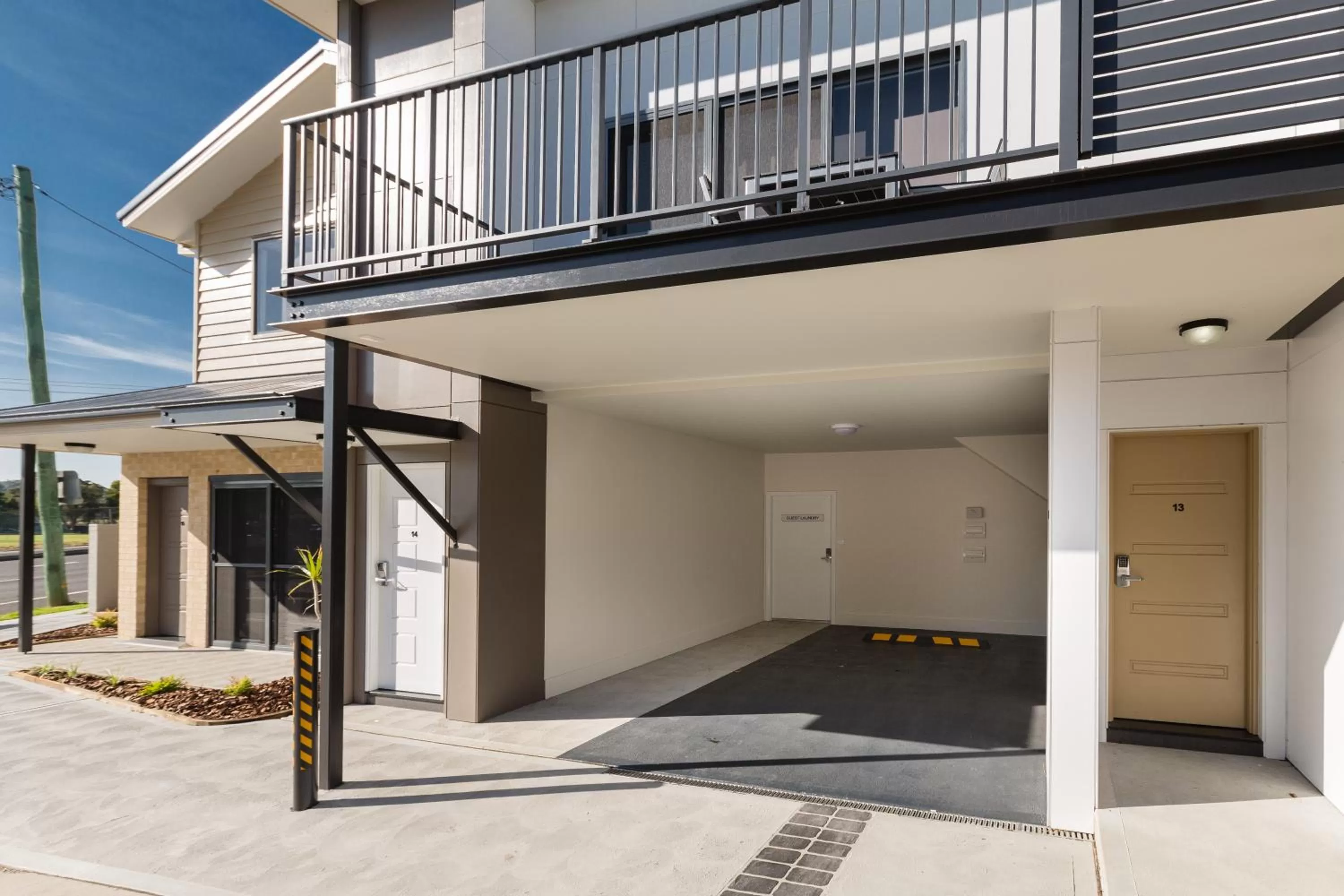Facade/entrance in Cardiff Executive Apartments