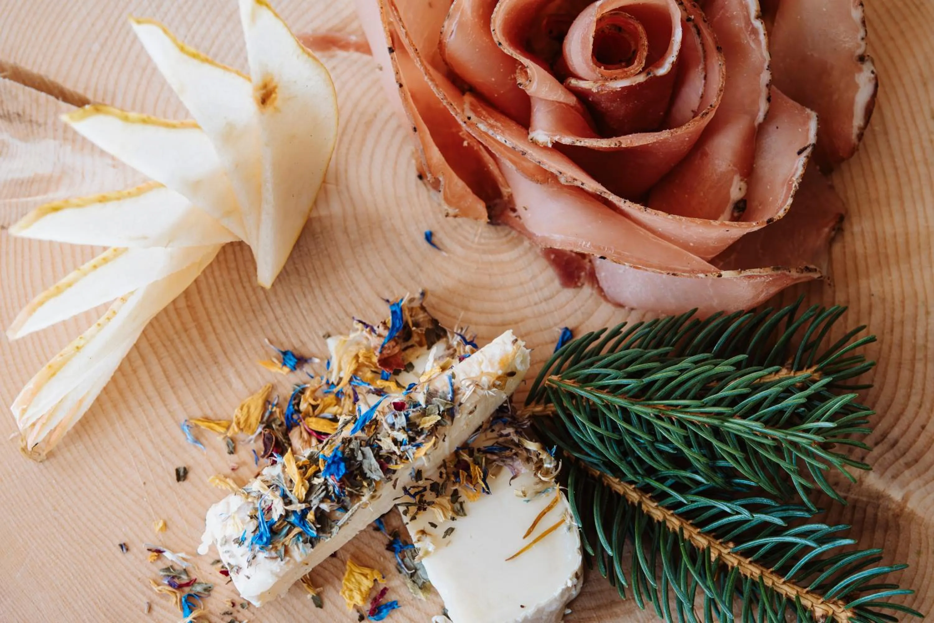 Decorative detail in Franceschi Park Hotel