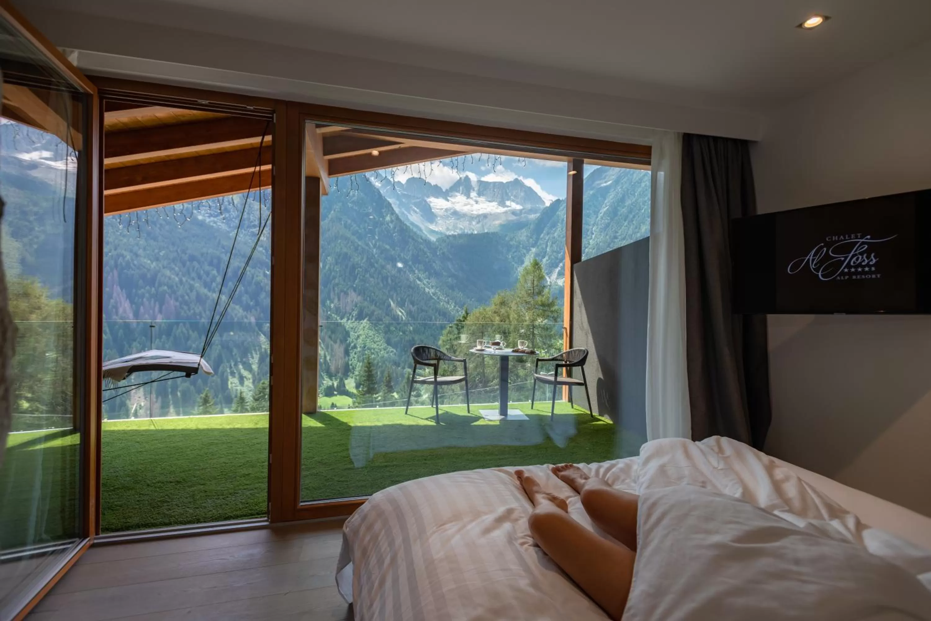 Bed in Hotel Chalet Al Foss - Adults Only